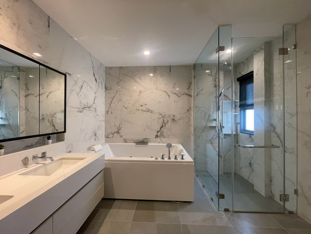 ให้เช่าบ้านลาดพร้าว101 แฮปปี้แลนด์ : 📢🔥 ขาย–ให้เช่า บ้านเดี่ยวหรู 3 ชั้น The Gentry เอกมัย–ลาดพร้าว | ใกล้ทางด่วน ทำเลหายาก ใจกลางเมือง