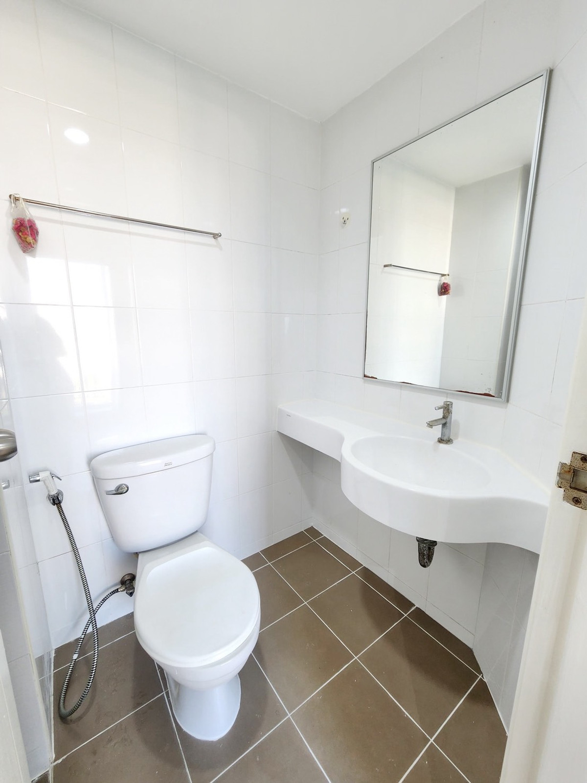 ขายคอนโดพัฒนาการ ศรีนครินทร์ : ขาย !! คอนโด ลุมพินี วิลล์ อ่อนนุช -พัฒนาการ ( Lumpini Ville On Nut-Phatthanakan ) ใกล้ MRT ศรีนุช