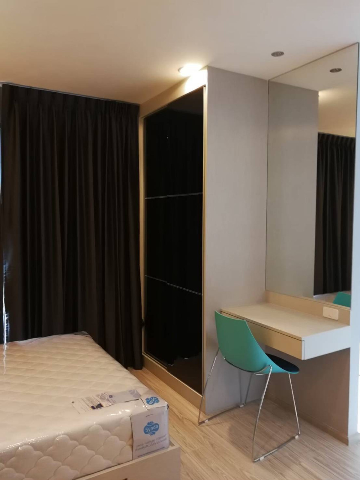 For RentCondoBangna, Bearing, Lasalle : For rent 📍 IDEO Mobi Sukhumvit Eastgate 📍 Fully furnished with appliances. Near BTS Bangna.