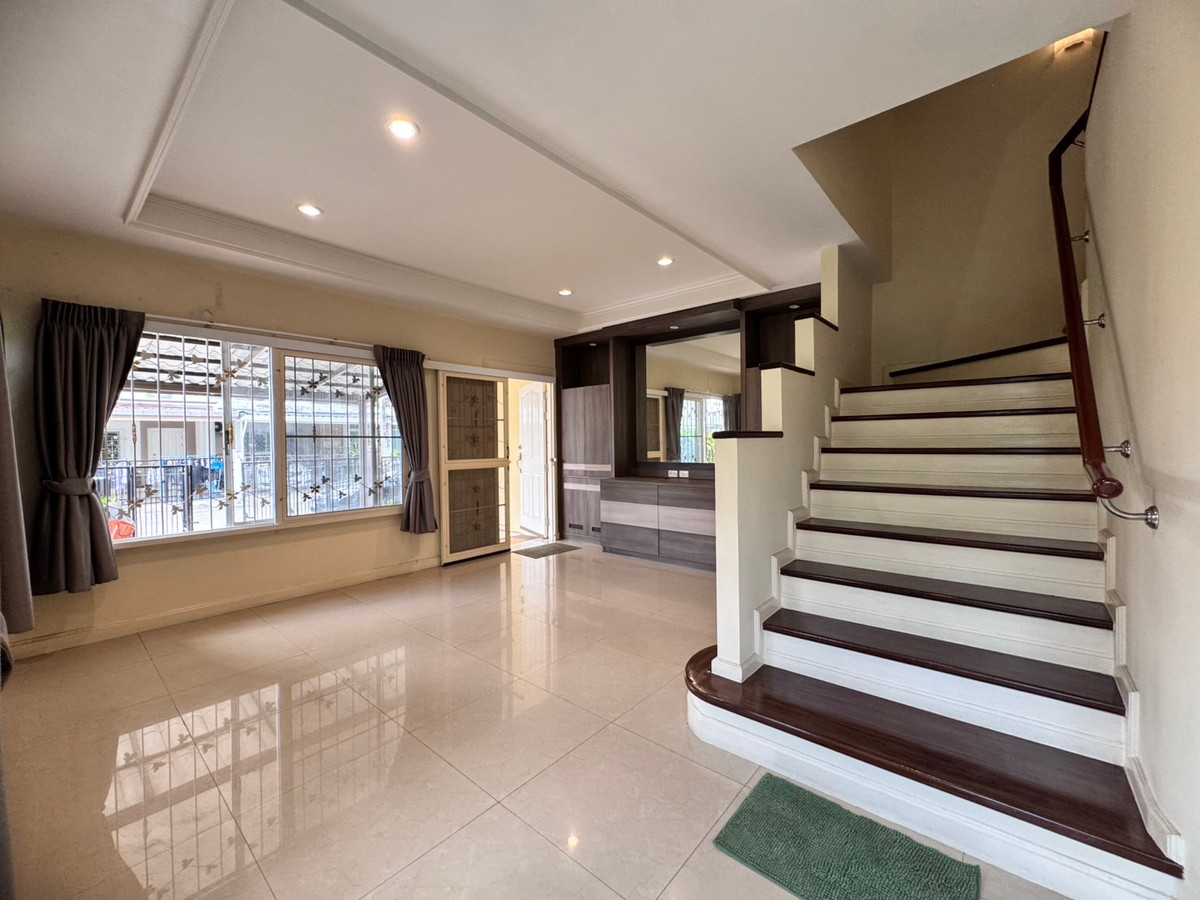 ให้เช่าทาวน์โฮมนวมินทร์ รามอินทรา : ให้เช่าทาวน์โฮม ศุภาลัย นวลจันทร์ พร้อมอยู่ (หลังมุม) ใกล้รถไฟฟ้าสายสีชมพู (N.500)