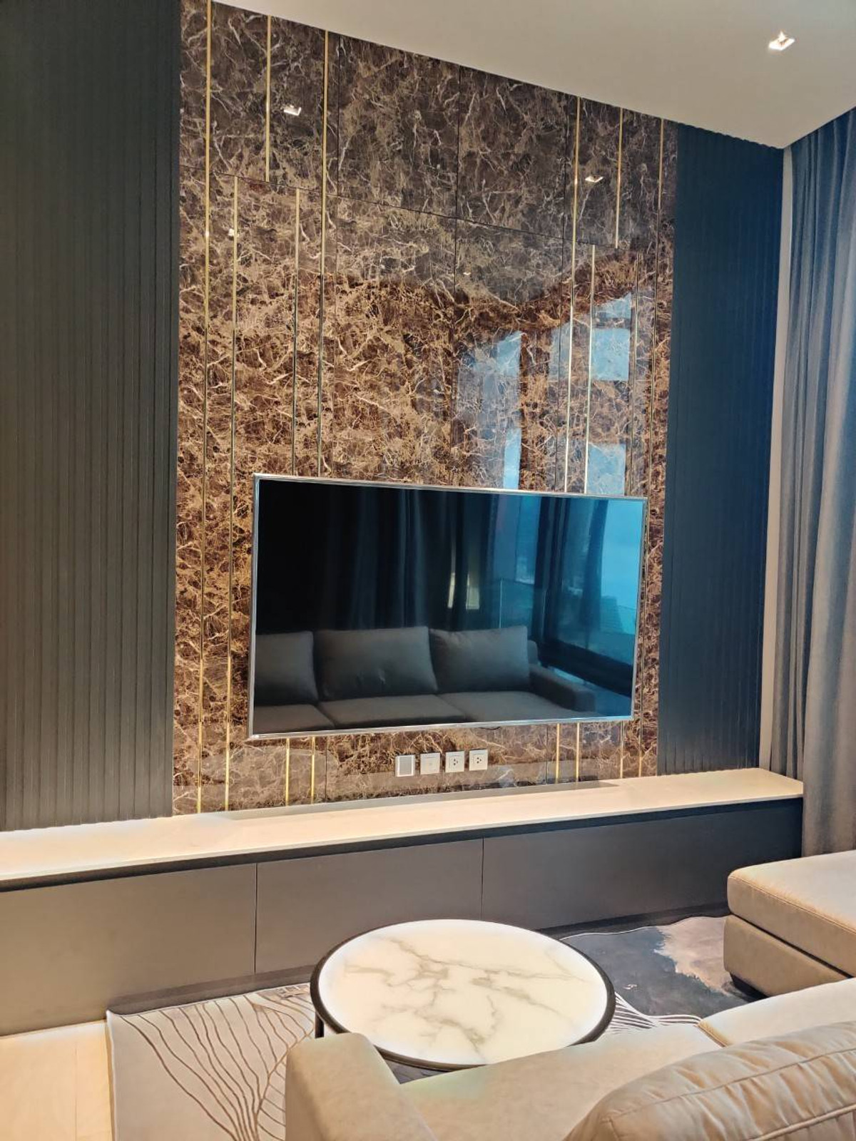 For RentCondoSilom, Saladaeng, Bangrak : Luxury Room 🎄 Ashton Silom 2bed2bath 76 Sqm Fullyfurnish+bathtub Welcome Foreign 60,000-