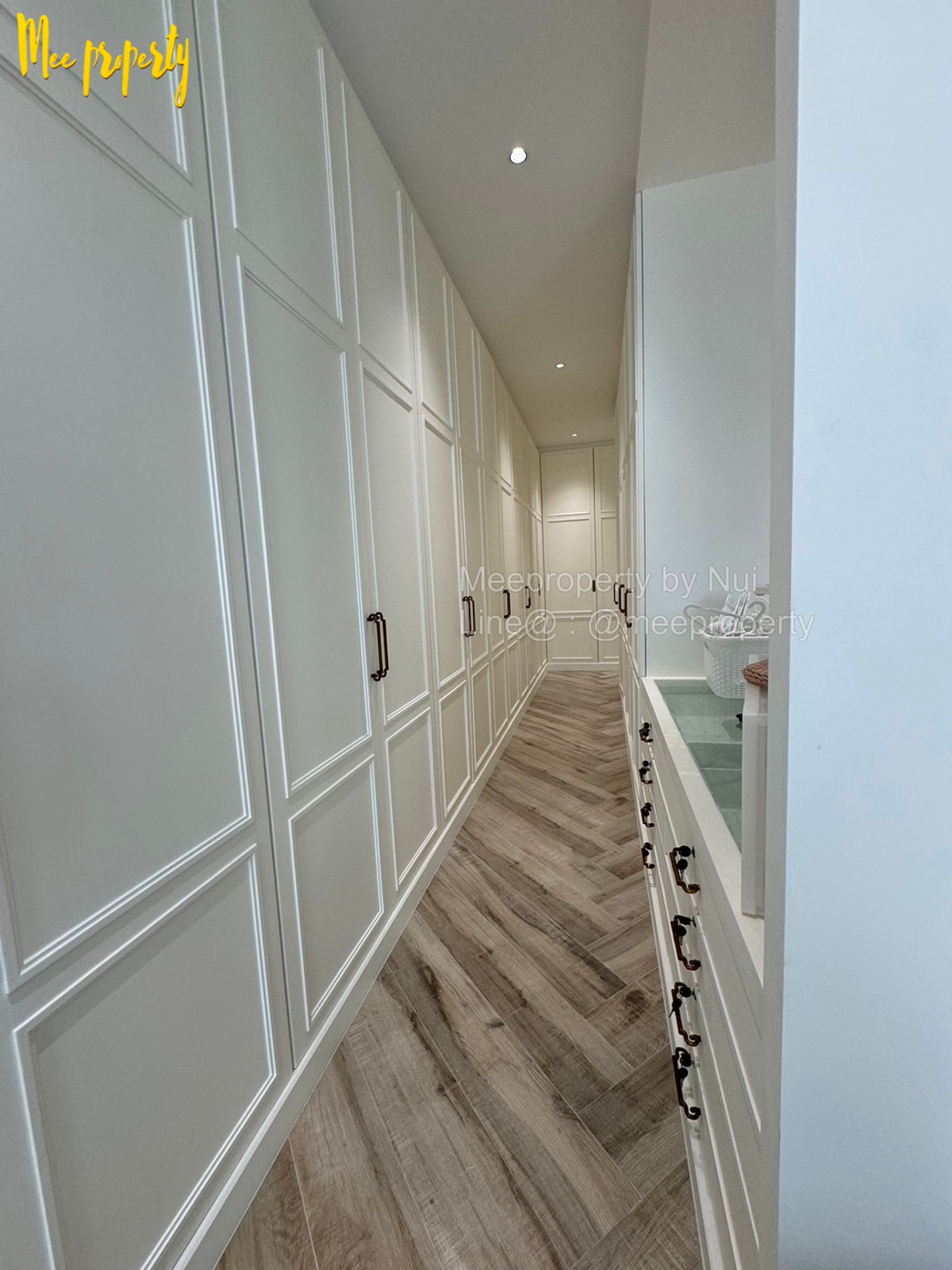 ขายบ้านพัทยา บางแสน ชลบุรี สัตหีบ : 🎉 #ขายบ้านหรูพัทยา #บางละมุง #ชลบุรี  เนื้อที่ 6 ไร่ 1 งาน 72 ตร.ว.🎉ตำบล โป่ง อำเภอบางละมุง ชลบุรี  ME-226