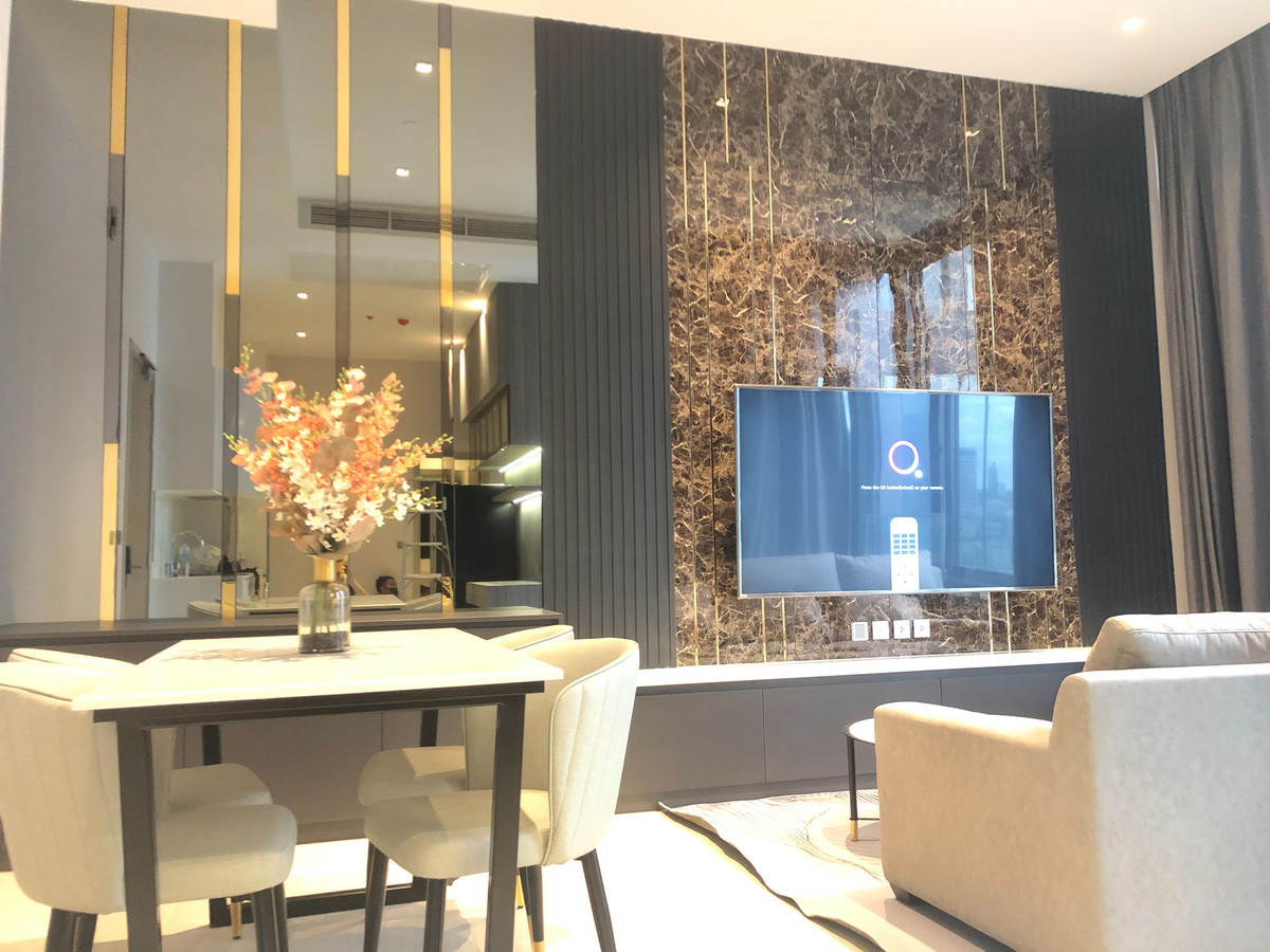 For RentCondoSilom, Saladaeng, Bangrak : Luxury Room 🎄 Ashton Silom 2bed2bath 76 Sqm Fullyfurnish+bathtub Welcome Foreign 60,000-