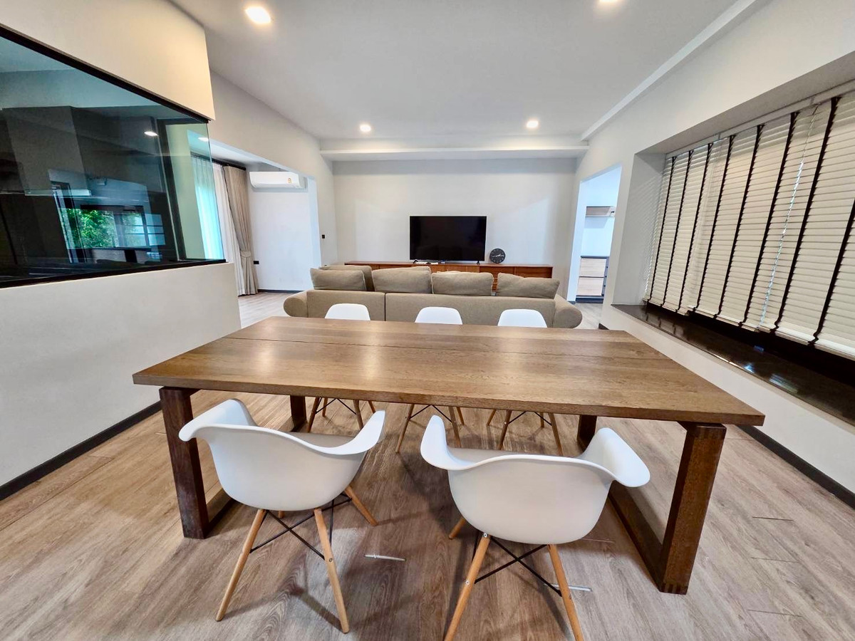 For RentHouseBangna, Bearing, Lasalle : Luxury Townhome for Rent | VIVE Bangna KM.7 | Next to Concordian International School | Fully Furnished