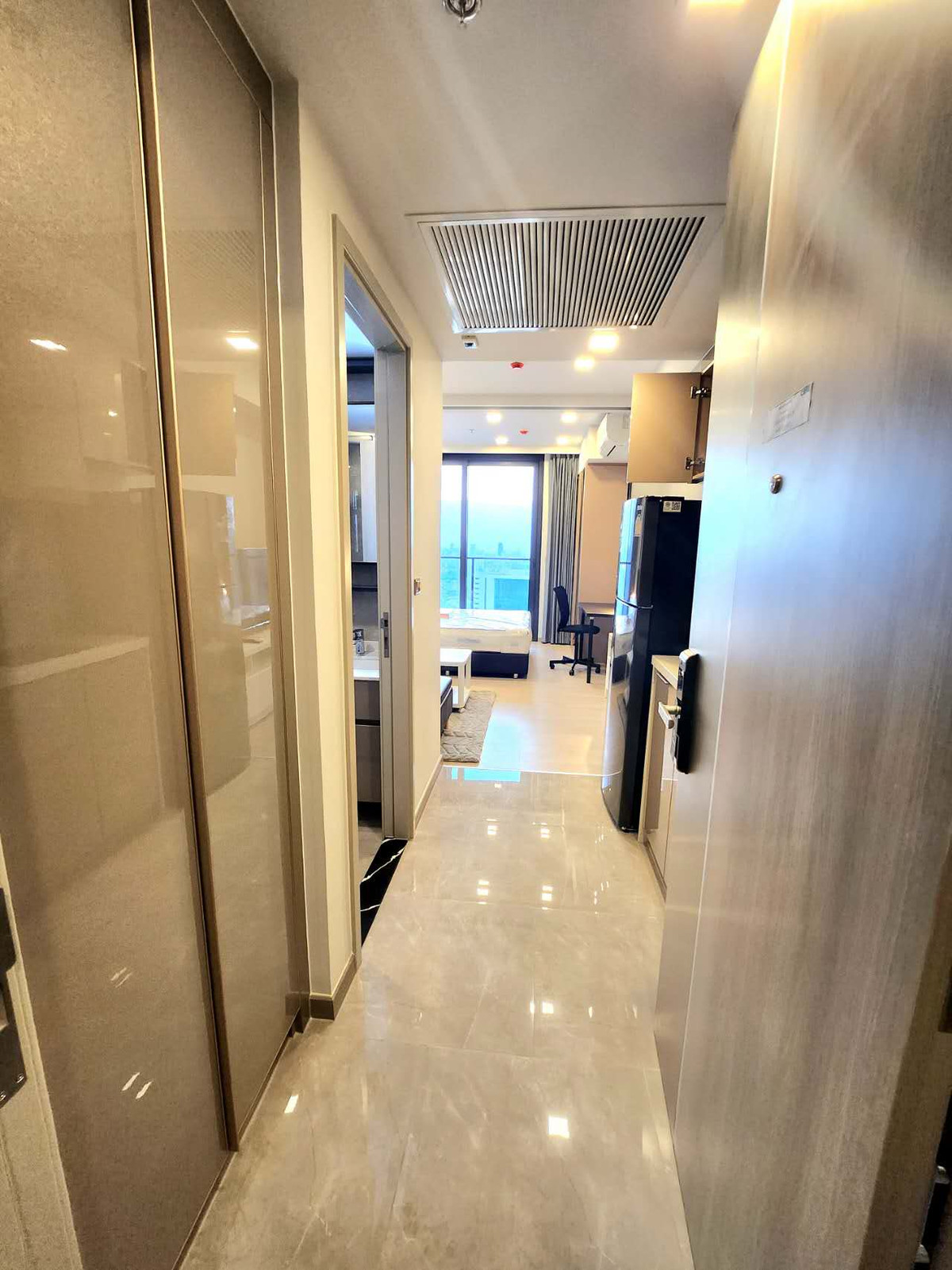 ให้เช่าคอนโดพระราม 9 เพชรบุรีตัดใหม่ RCA : ให้เช่า One9Five Asoke Rama 9