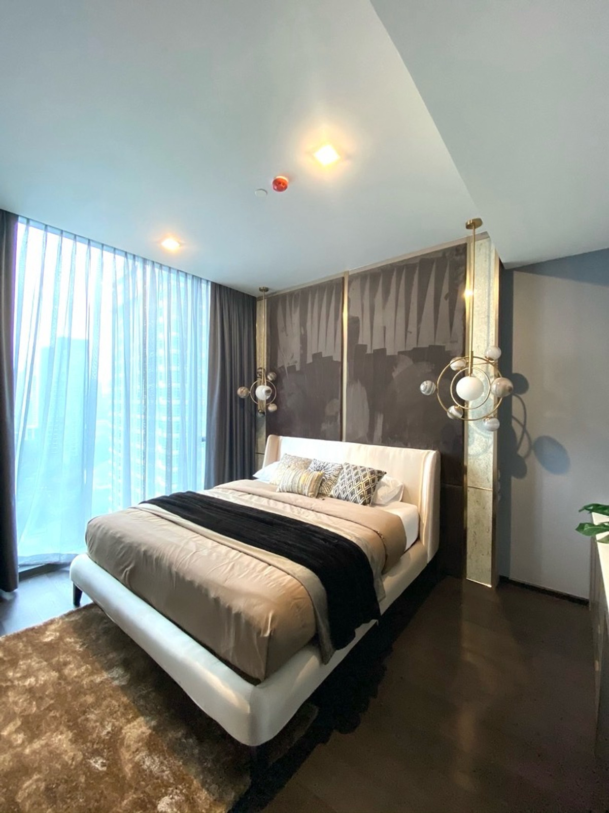 ให้เช่าคอนโดสุขุมวิท อโศก ทองหล่อ : ⭐️ให้เช่า Laviq Sukhumvit 57🛋️เฟอร์ครบ ห้องแต่งสวย ใกล้ BTS ทองหล่อ