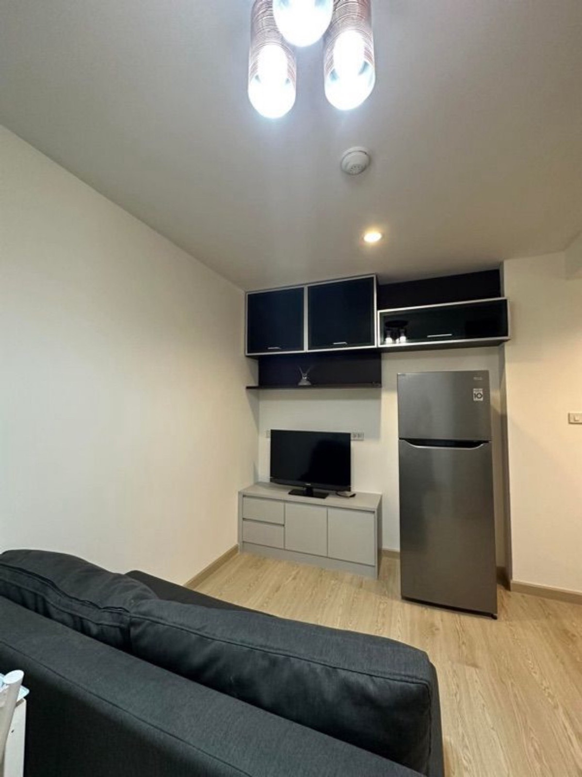 ให้เช่าคอนโดวิภาวดี ดอนเมือง หลักสี่ : ปล่อยเช่า  พาร์ค วิว วิภาวดี  ห้องสภาพใหม่ - รีโนเวตใหม่ 