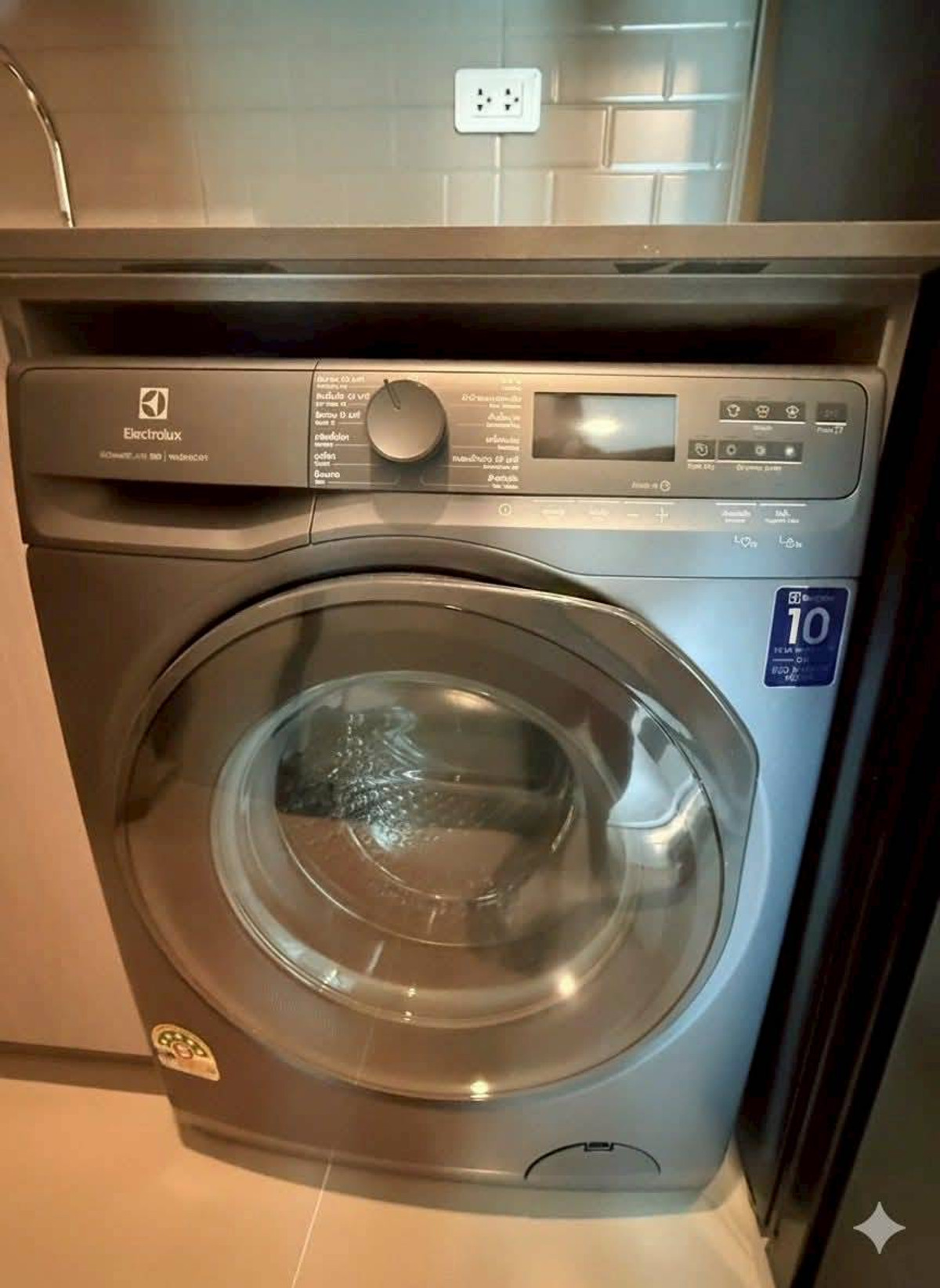 ให้เช่าคอนโดเสรีไทย-นิด้า : ✅ IDRL121 ✅ Line : @p2nproperty