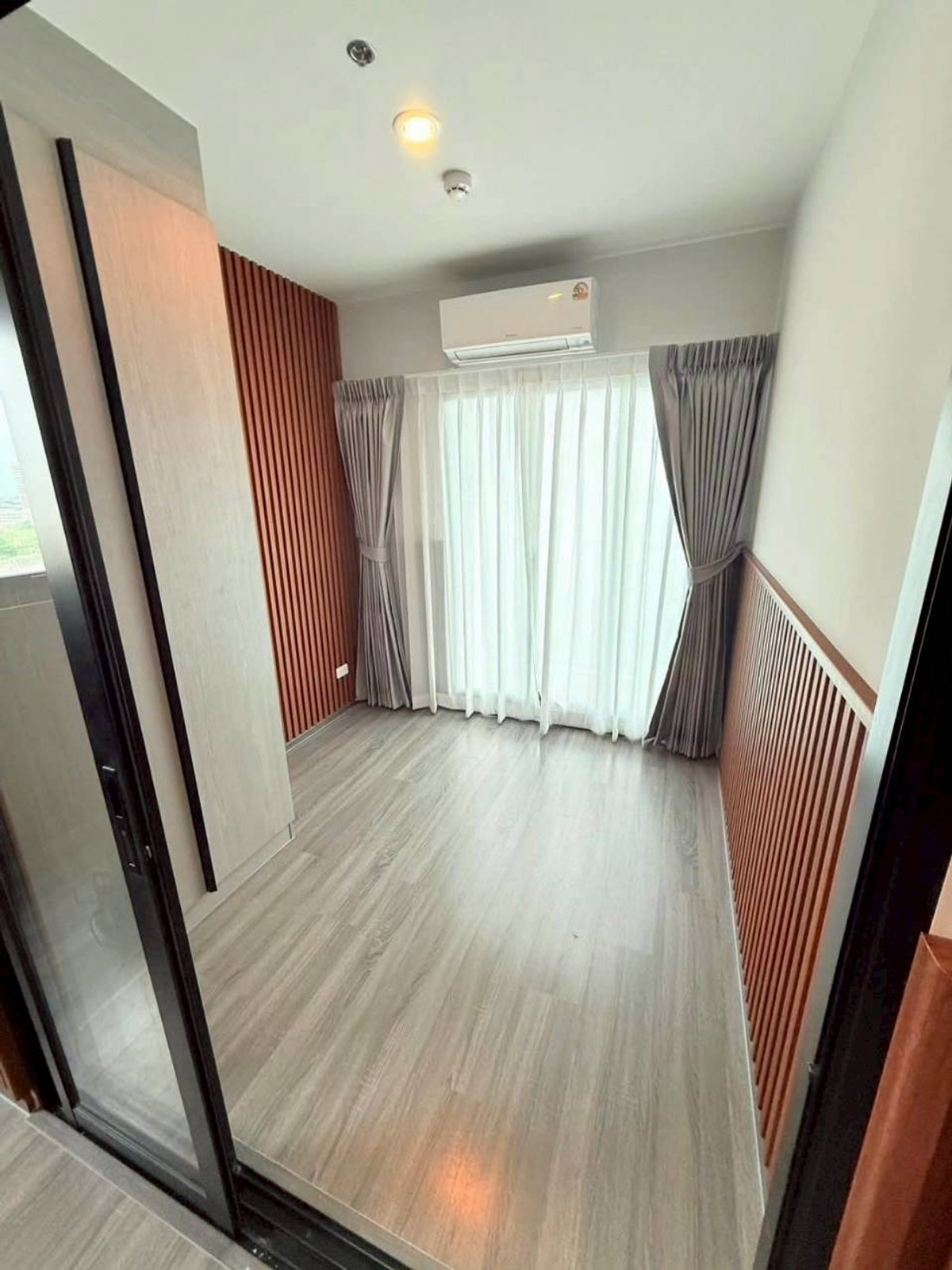 ให้เช่าคอนโดเสรีไทย-นิด้า : ✅ IDRL121 ✅ Line : @p2nproperty