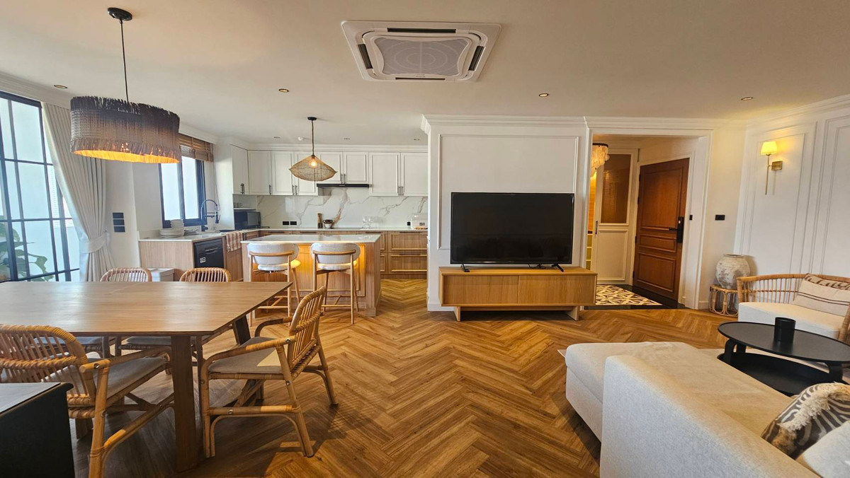 For RentCondoSukhumvit, Asoke, Thonglor : 🔥🔥Ready to rent Jan 15 2026~🔥🔥 Beautifully decorated, 3 bedrooms / high floor DS TOWER 2