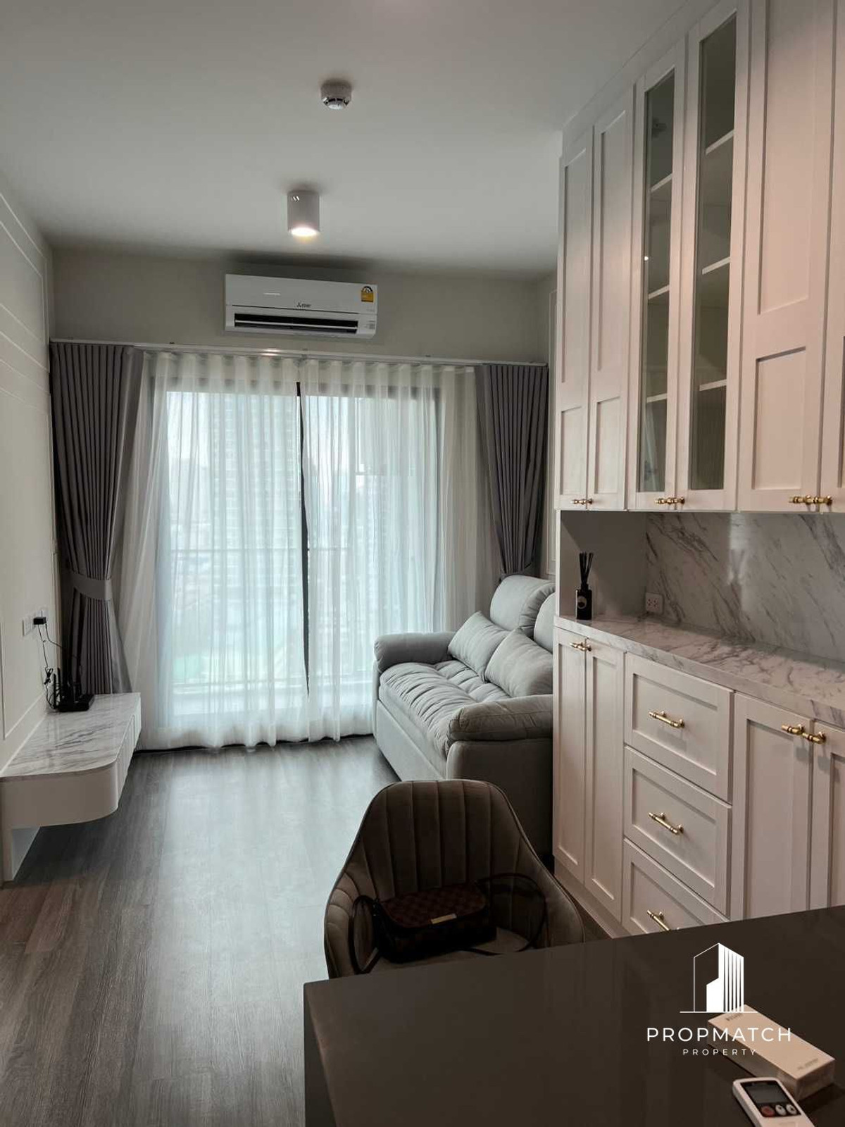 ให้เช่าคอนโดสยาม จุฬา สามย่าน : ✨Flash Deal ✨IDEO Chula-Samyan( 1Bed 1Bath 41.5SQM.) แต่งครบพร้อมอยู่ !! เพียง  30,000บาทต่อเดือน Tel.0981315848 @propmatch