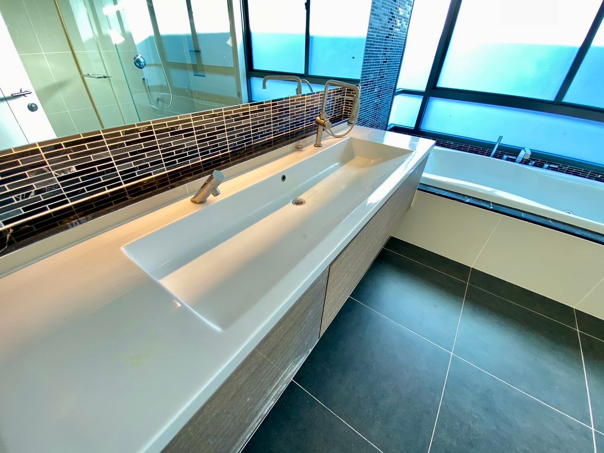 For RentHousePattanakan, Srinakarin : For Rent | Ultra-Luxury Detached Home at Setthasiri Krungthep Kreetha (corner unit) Largest House Type | Fully Furnished | Pet Friendly | Near Brighton College Bangkok