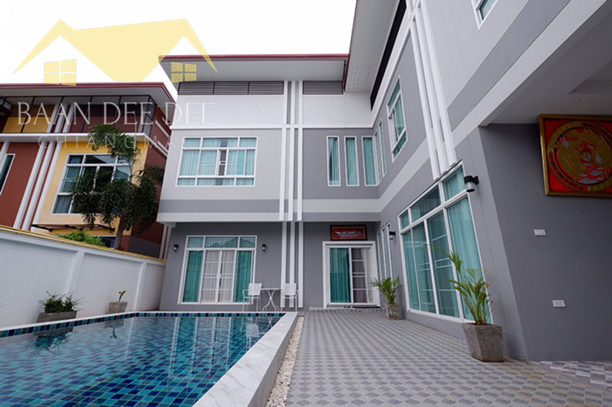 For RentHouseChiang Mai : Modern house with private swimming pool for rent, 55,000 baht per month, close to Central Festival, only 10 minutes, No.6H042.