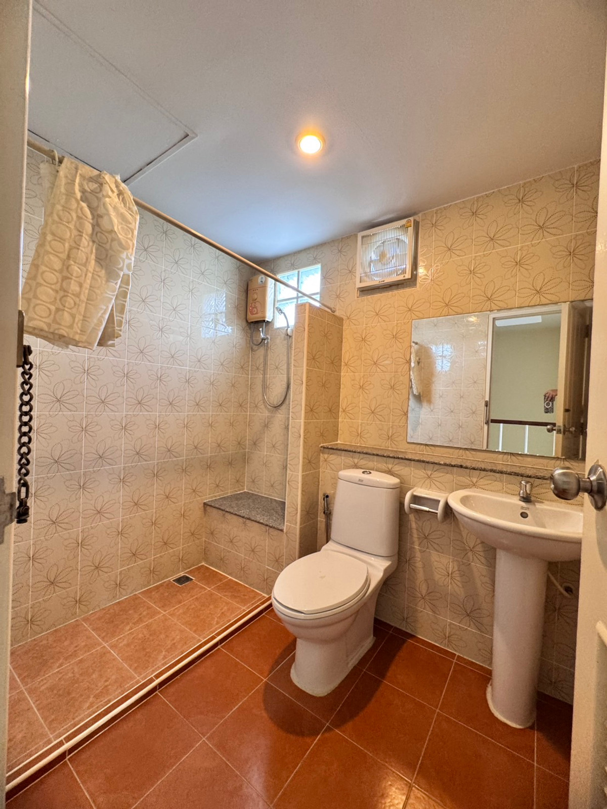 ให้เช่าทาวน์โฮมนวมินทร์ รามอินทรา : ให้เช่าทาวน์โฮม ศุภาลัย นวลจันทร์ พร้อมอยู่ (หลังมุม) ใกล้รถไฟฟ้าสายสีชมพู (N.500)