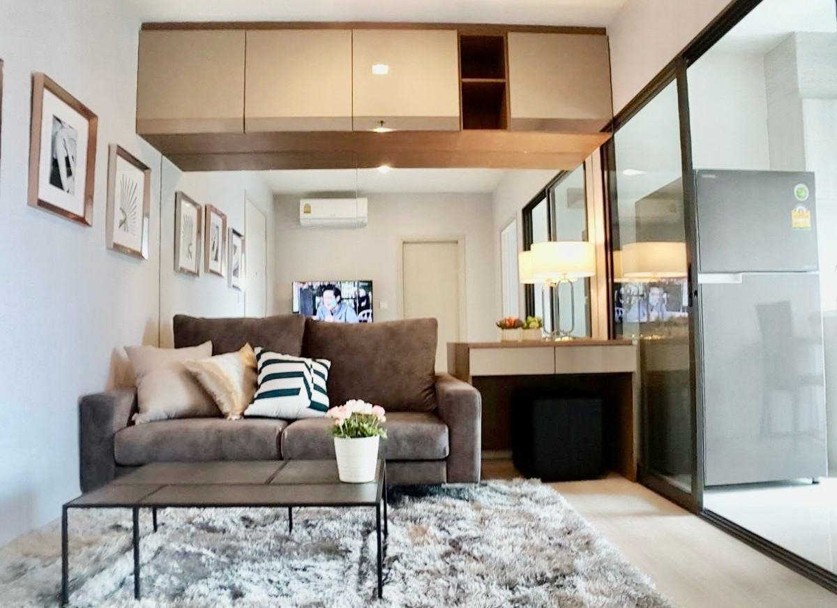 For RentCondoOnnut, Udomsuk : Life Sukhumvit 48 Prime Location near BTS Phra Khanong Modern city living in a convenient Sukhumvit location