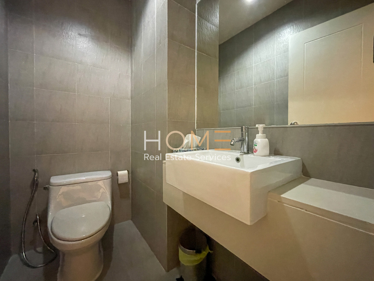 For RentTownhomePattanakan, Srinakarin : Townhome Noble Cube Pattanakarn / 4 Bedrooms (FOR RENT) PALM797