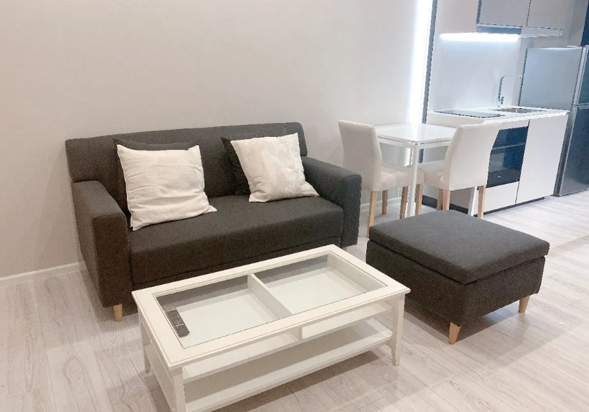 ให้เช่าคอนโดราชเทวี พญาไท : The Room Phayathai 35 sq.m. Please add LINE ID @806qphgn o8415o5483 