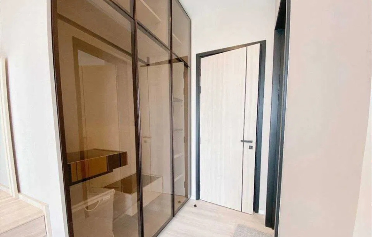 ให้เช่าคอนโดราชเทวี พญาไท : The Room Phayathai 70 sq.m. Please add LINE ID @806qphgn o8415o5483 