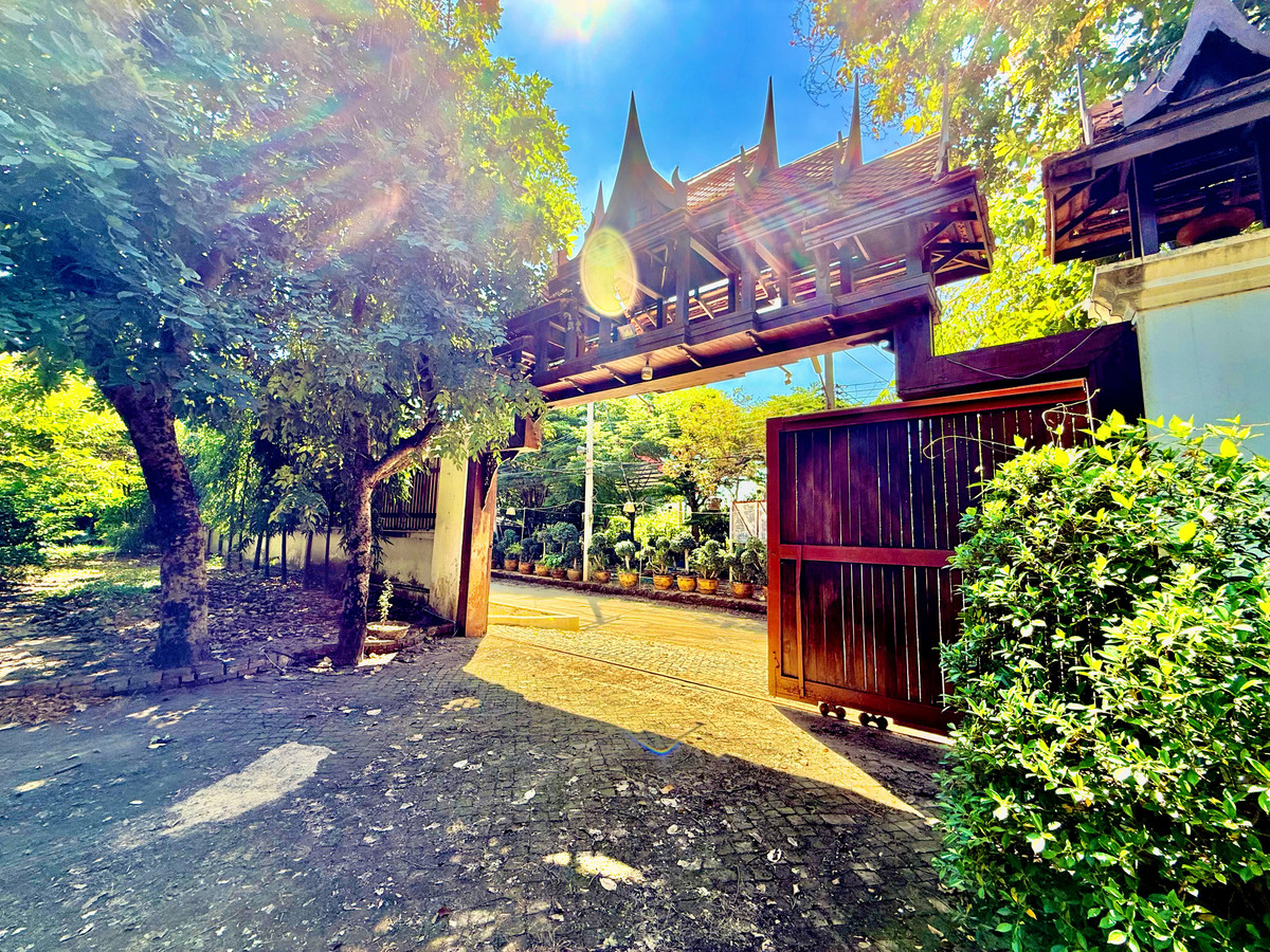 ให้เช่าบ้านอยุธยา : ให้เช่า บ้านทรงไทยริมแม่น้ำเจ้าพระยา อ.เมือง อยุธยา