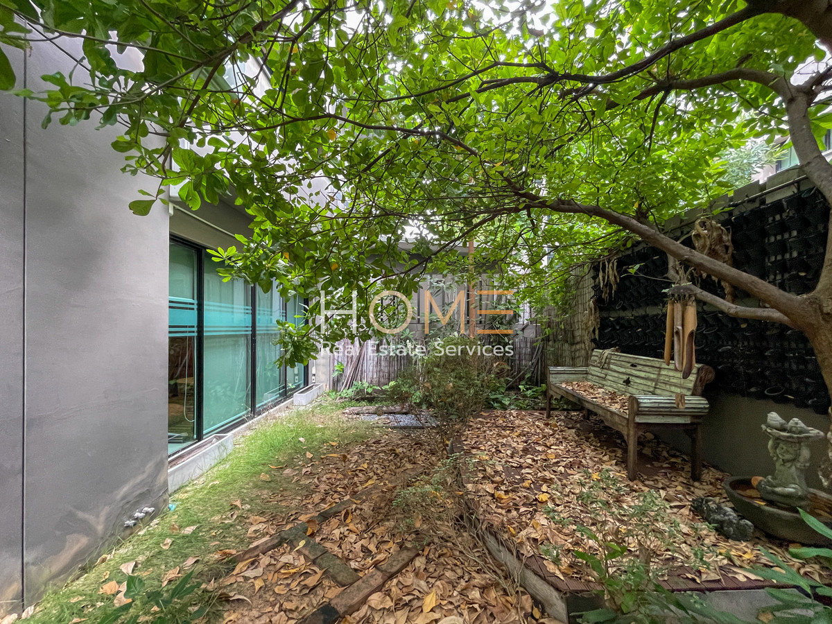 For RentTownhomePattanakan, Srinakarin : Townhome Noble Cube Pattanakarn / 4 Bedrooms (FOR RENT) PALM797