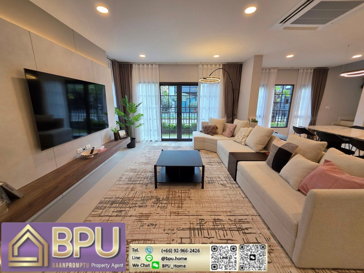 For RentHouseBangna, Bearing, Lasalle : **4 Bedrooms Single House Corner Unit for Rent ** Centro Bangna Near Mega Bangna (New Project Phase 2)