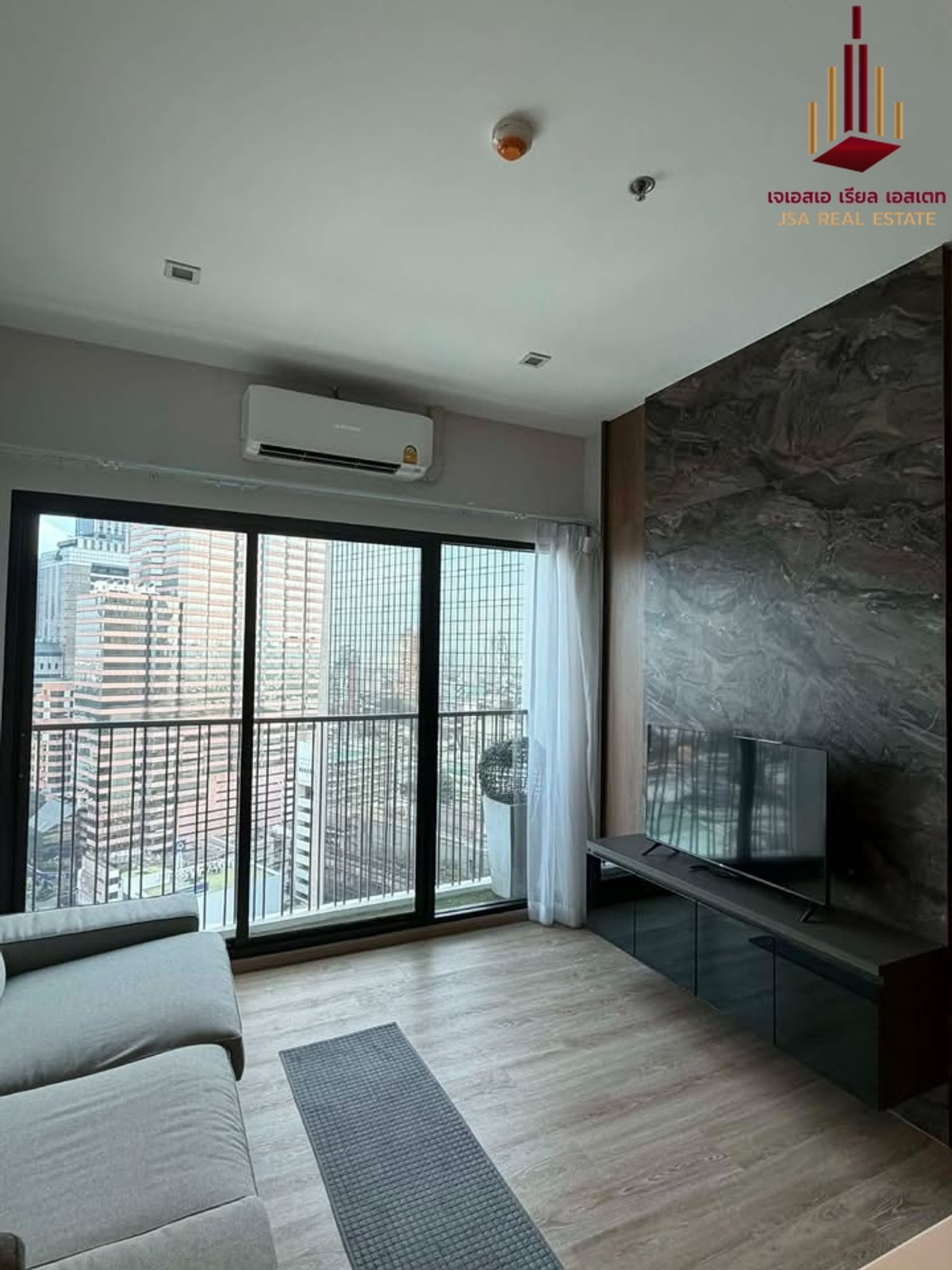 ให้เช่าคอนโดอารีย์ อนุสาวรีย์ : ✨ For Rent: Noble Reform Condo ✨  💰 Only 39,000 THB/month