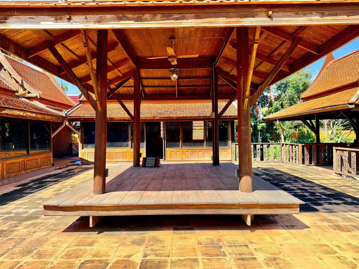 ให้เช่าบ้านอยุธยา : ให้เช่า บ้านทรงไทยริมแม่น้ำเจ้าพระยา อ.เมือง อยุธยา