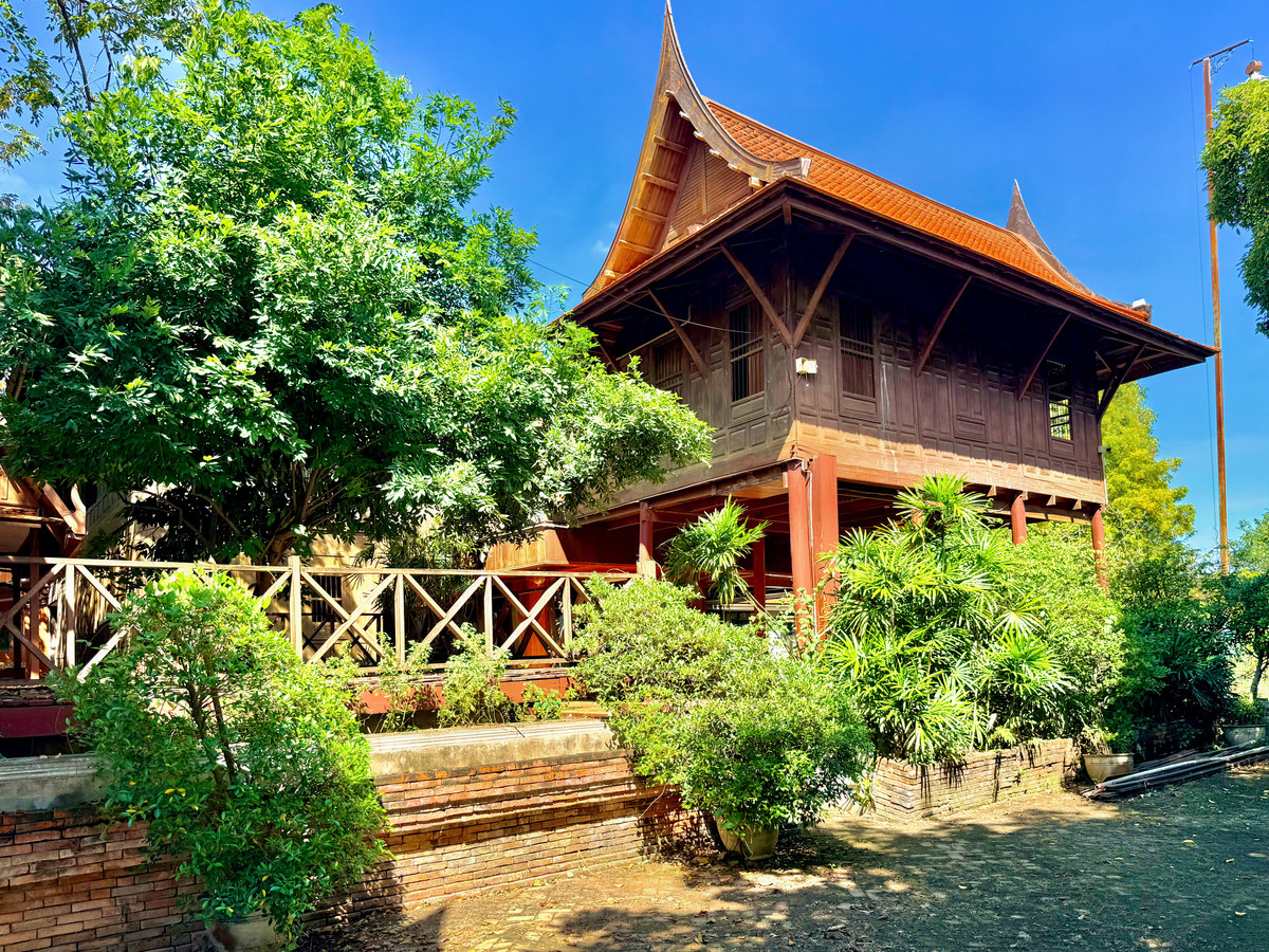 ให้เช่าบ้านอยุธยา : ให้เช่า บ้านทรงไทยริมแม่น้ำเจ้าพระยา อ.เมือง อยุธยา