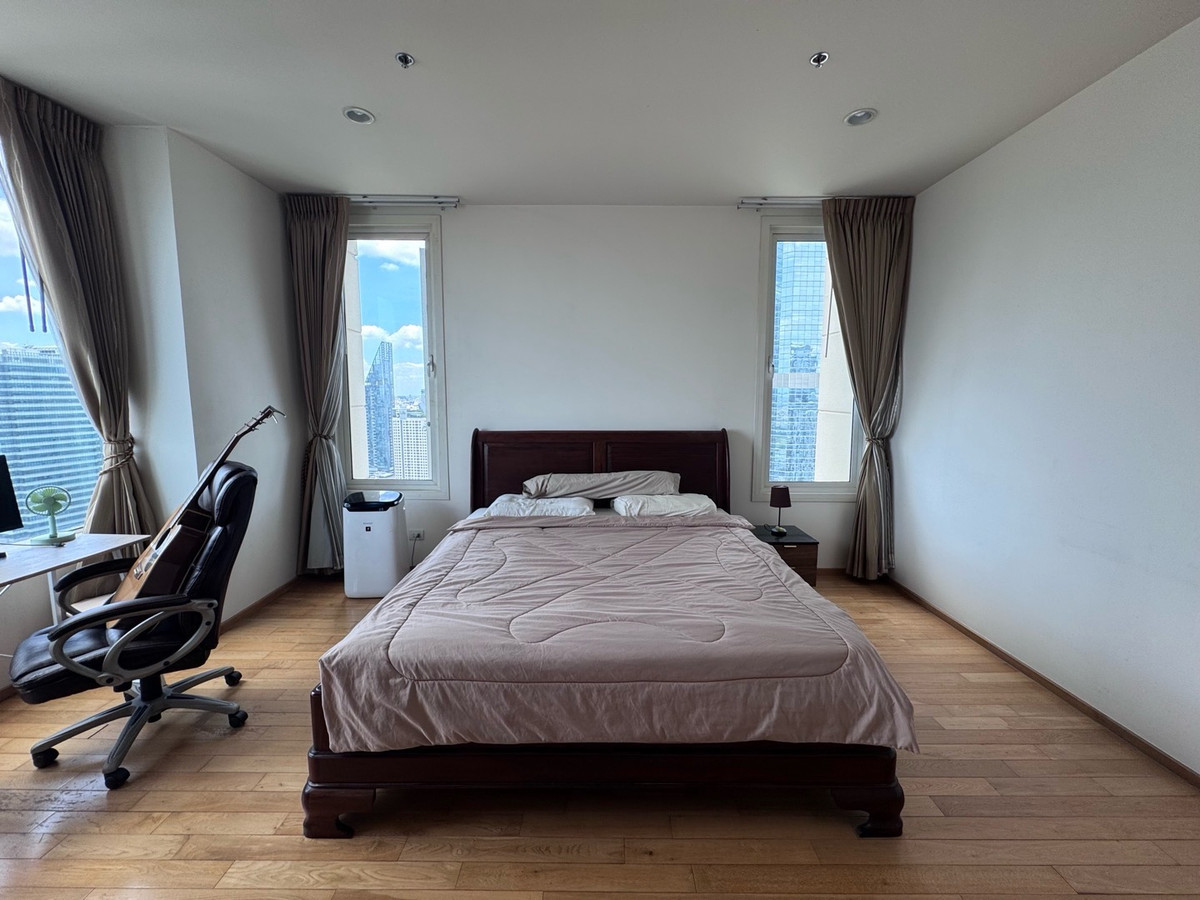 For RentCondoSathorn, Narathiwat : Property code: [HR256] the empire place sathorn The Empire Place Sathorn, beautiful room with furniture, best price