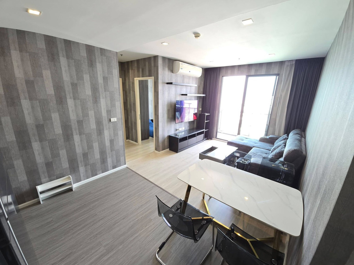 ให้เช่าคอนโดรัชดา ห้วยขวาง : ⚜️ปล่อยเช่า Quinn Ratchada 17 (ควินน์ รัชดา 17) สนใจสอบถาม แอดไลน์ 🆔  𝐈𝐃 𝐋𝐢𝐧𝐞 : @glorious1 หรือ https://lin.ee/897Debr โทร 099 498 2461