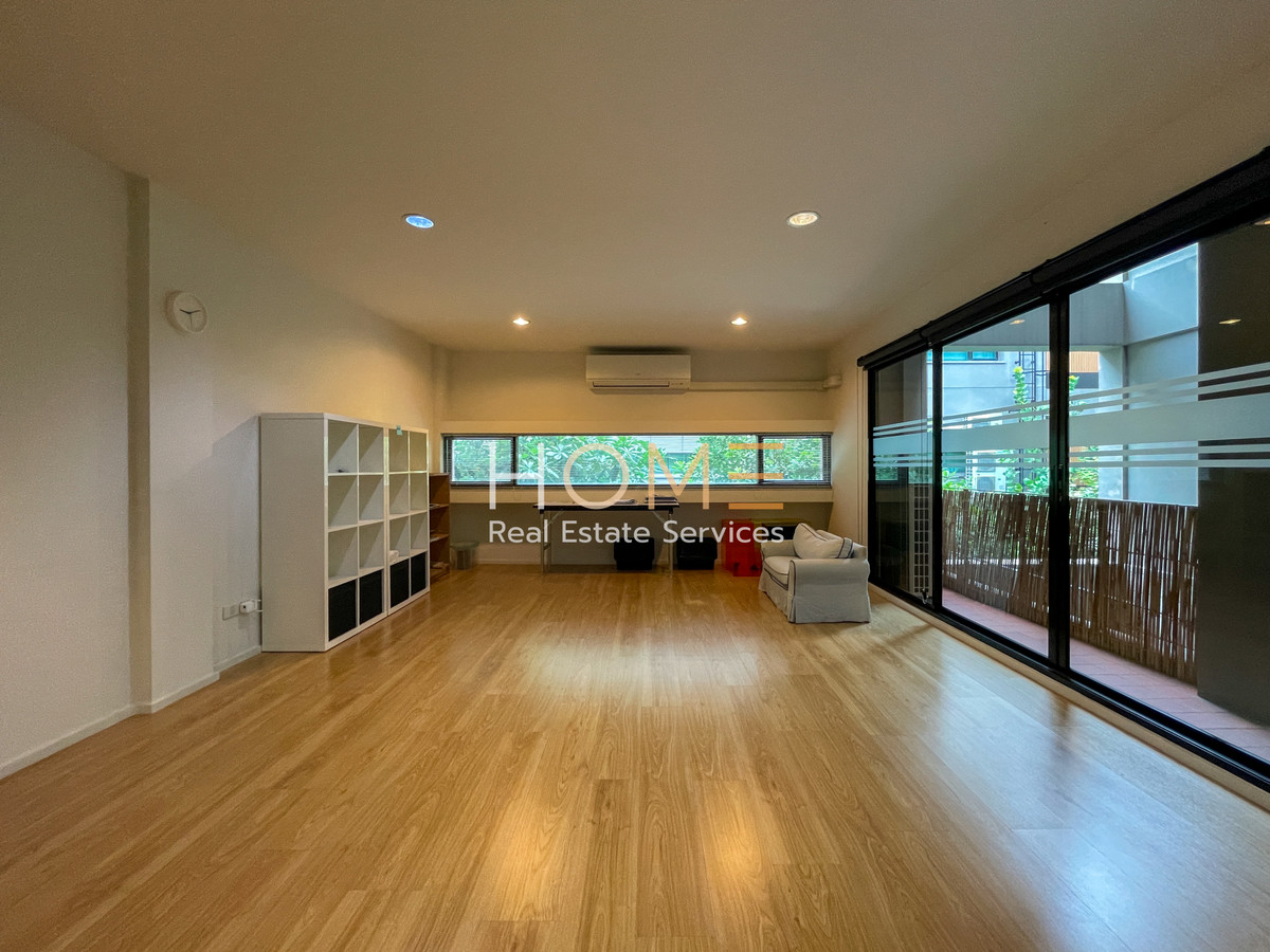 For RentTownhomePattanakan, Srinakarin : Townhome Noble Cube Pattanakarn / 4 Bedrooms (FOR RENT) PALM797