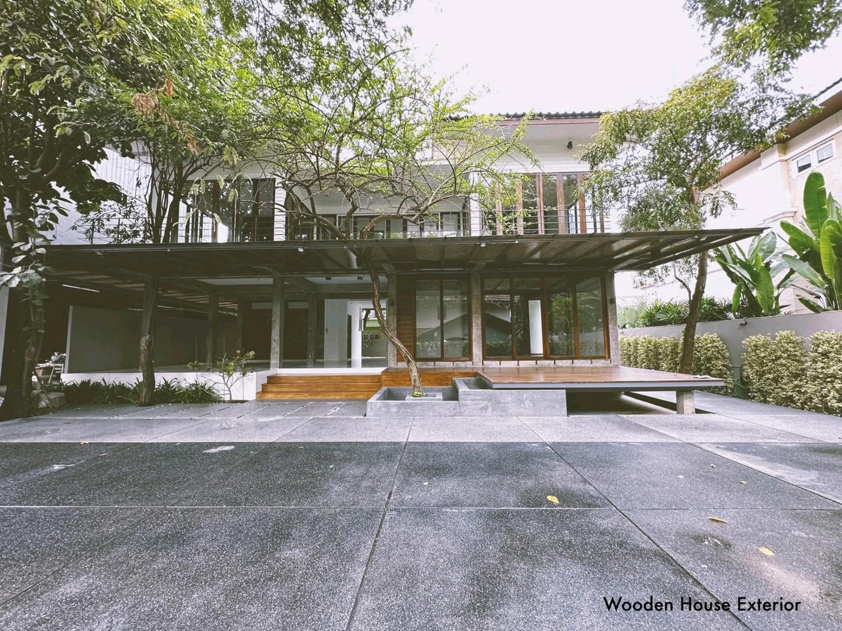 ให้เช่าสำนักงานลาดพร้าว เซ็นทรัลลาดพร้าว : 📌For rent📌

อาคารสำนักงาน/ Office building

✅รายละเอียด
ขนาดที่ดิน :  231ตรว.
ขนาดพื้นที่อาคาร :  1,200 ตรม.
ที่จอดรถ :  12-16 คัน

อาคาร2 หลังในพื้นที่เดียวกัน รีโนเวทใหม่หมด จอดรถได้ 10-18 คัน  มีลิฟท์ขนสินค้า 
ตึกด้านหน้าเป็นตึกปูน 3 ชั้น มีบันไดขนาด