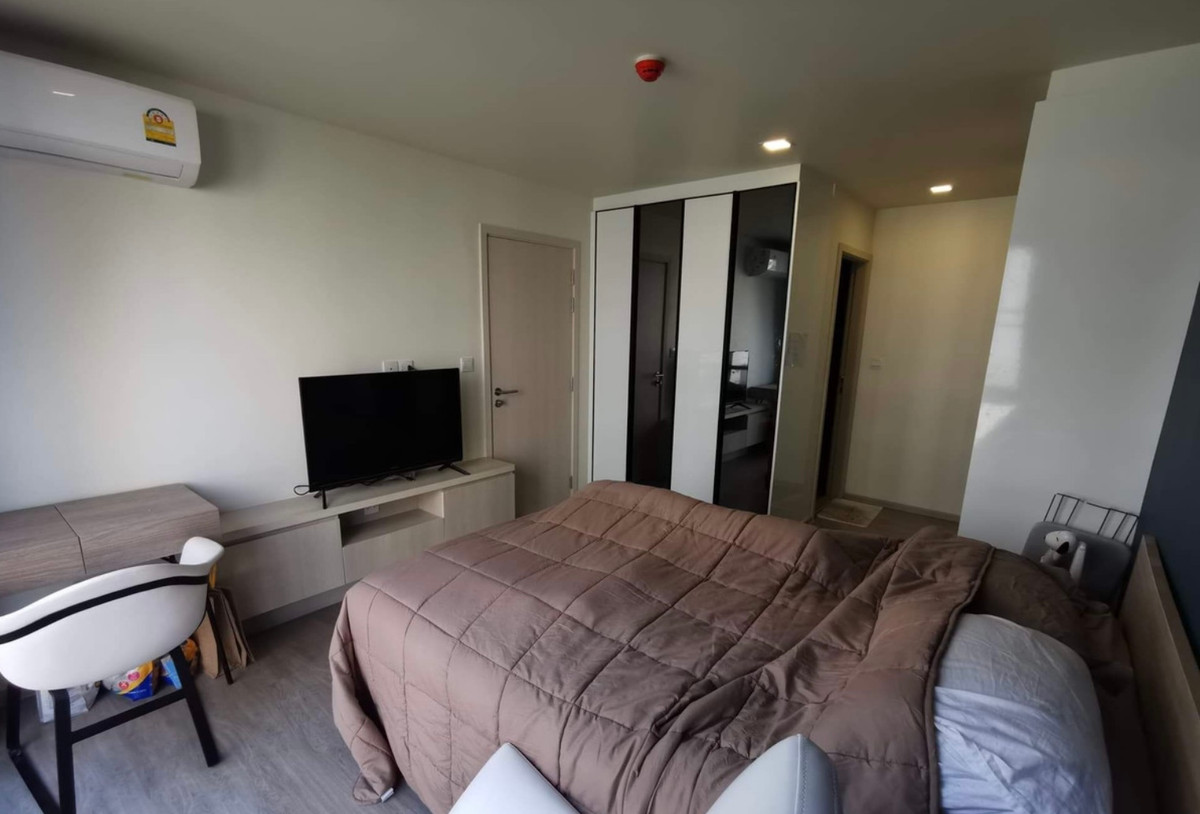 ให้เช่าคอนโดพระราม 9 เพชรบุรีตัดใหม่ RCA : เช่า มาเอสโตร 03 รัชดา - พระราม 9 สวย ถูก ทำเลดี พร้อมอยู่ ใกล้ MRT พระราม 9 สนใจแอตไลน์ครับ@841qqlnr