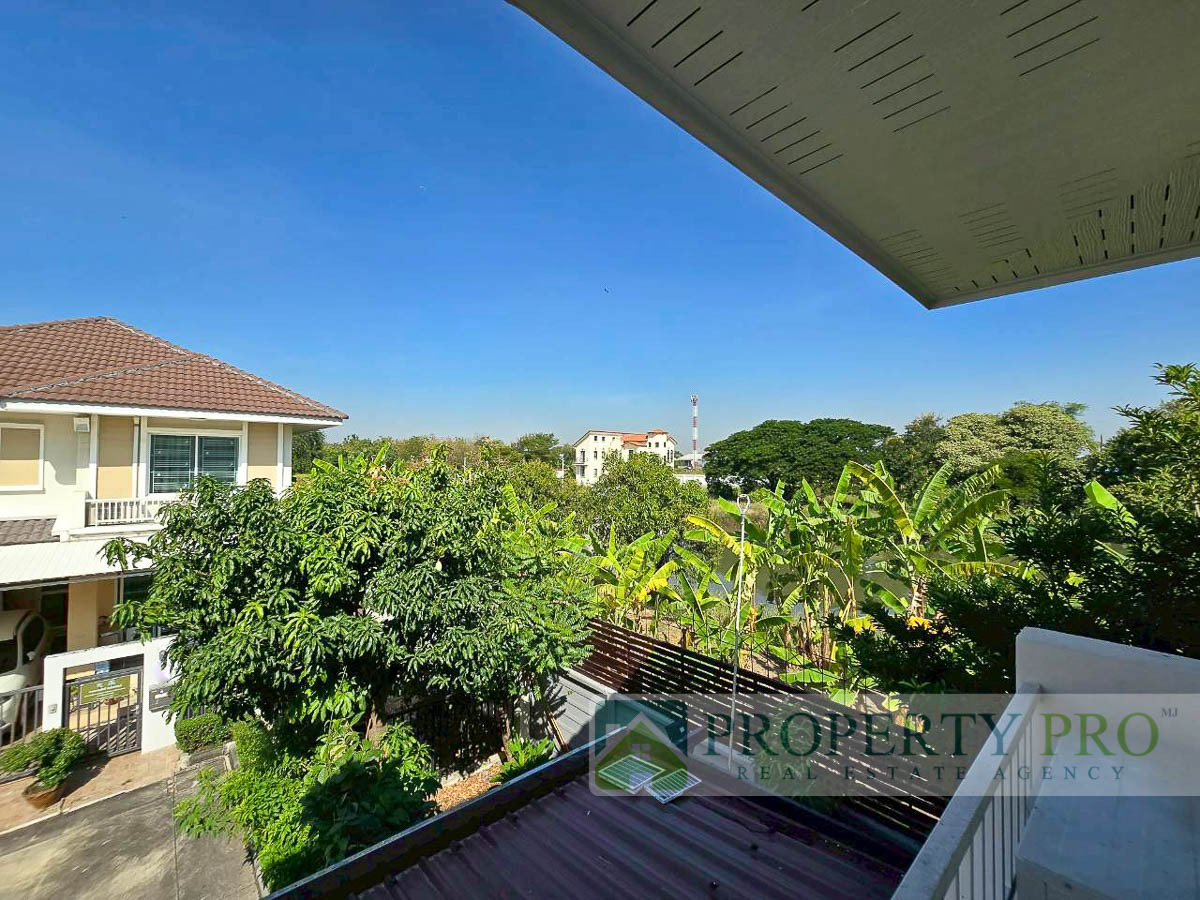 ขายบ้านลาดกระบัง สุวรรณภูมิ : ขาย บ้าน กรองทอง ทรอปิคอล เฉลิมพระเกียรติ ร.9 บ้านเดี่ยว 2 ชั้น 4 ห้องนอน 56 ตรว 200 ตรม หลังริม สภาพดีมาก มีส่วนต่อเติม ใกล้ ประเวศ อ่อนนุช ศรีนครินทร์ สวนหลวง ลาดกระบัง : MJ25S-008