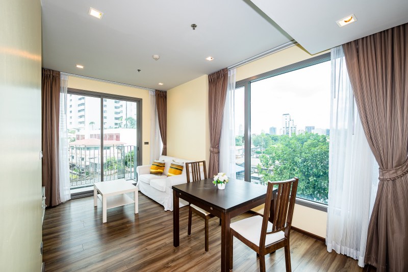 ขายคอนโดสุขุมวิท อโศก ทองหล่อ : 🔥ขายด่วน+🔥ซีล บาย แสนสิริ ใกล้สถานีรถไฟฟ้า BTS เอกมัย เฟอร์นิเจอร์ครบ พร้อมเข้าอยู่