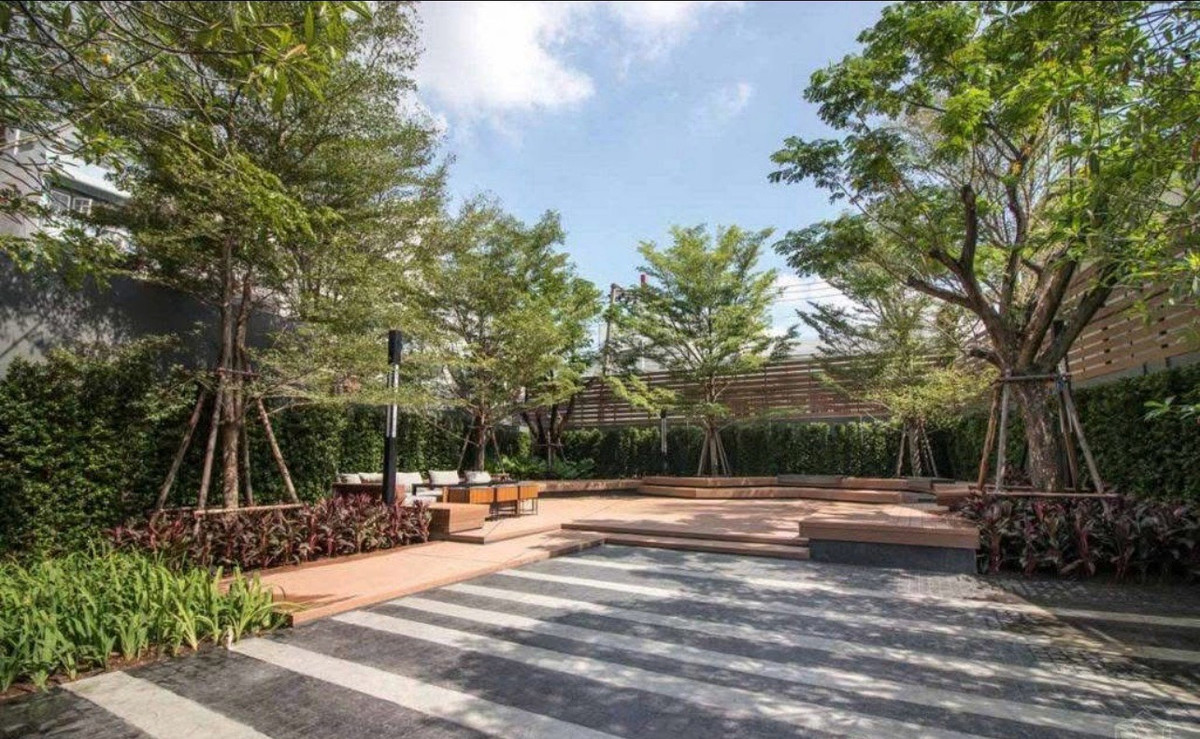 For RentCondoOnnut, Udomsuk : Life Sukhumvit 48 Prime Location near BTS Phra Khanong Modern city living in a convenient Sukhumvit location