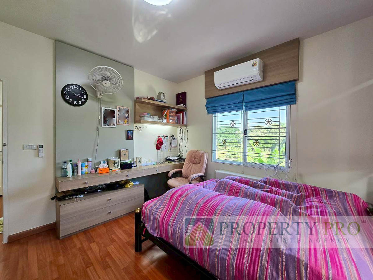 ขายบ้านลาดกระบัง สุวรรณภูมิ : ขาย บ้าน กรองทอง ทรอปิคอล เฉลิมพระเกียรติ ร.9 บ้านเดี่ยว 2 ชั้น 4 ห้องนอน 56 ตรว 200 ตรม หลังริม สภาพดีมาก มีส่วนต่อเติม ใกล้ ประเวศ อ่อนนุช ศรีนครินทร์ สวนหลวง ลาดกระบัง : MJ25S-008