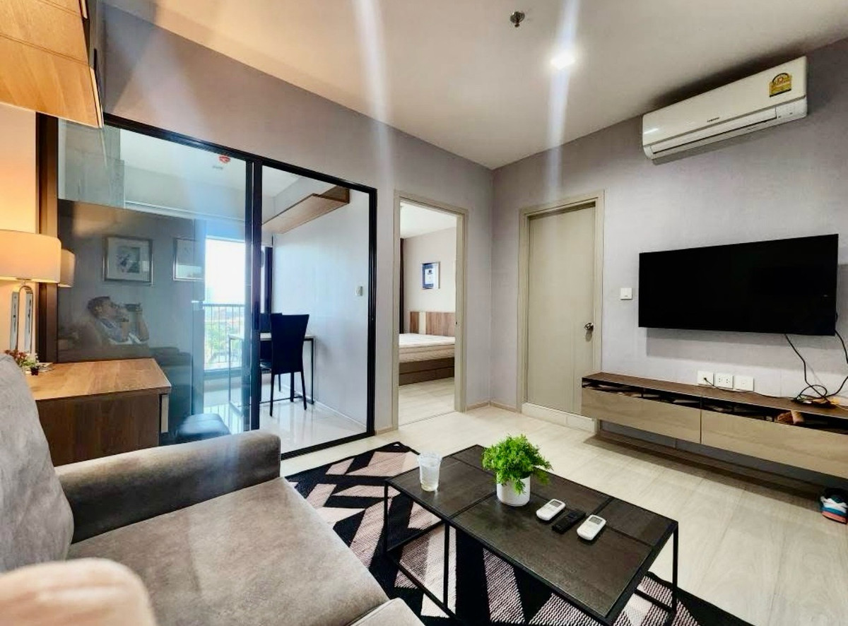 ให้เช่าคอนโดอ่อนนุช อุดมสุข : Life Sukhumvit 48 Prime Location near BTS Phra Khanong Modern city living in a convenient Sukhumvit location