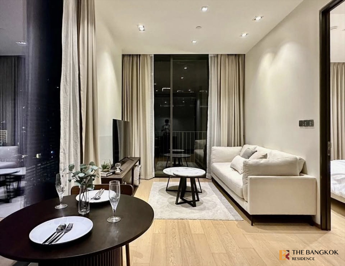 ให้เช่าคอนโดวิทยุ ชิดลม หลังสวน : 🔥 28 Chidlom 🔥 1 ห้องนอน 1 ห้องนอน BTS : Chid lom Rent : 47K ✅ By: Pearry