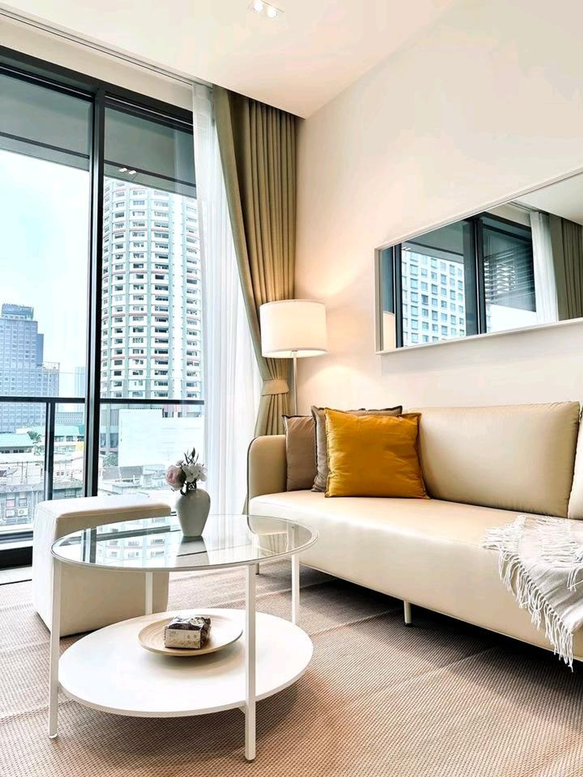 ให้เช่าคอนโดสุขุมวิท อโศก ทองหล่อ : 📌For RENT เช่า | The Strand Thonglor - 1BR (48 sqm) 72,000 THB