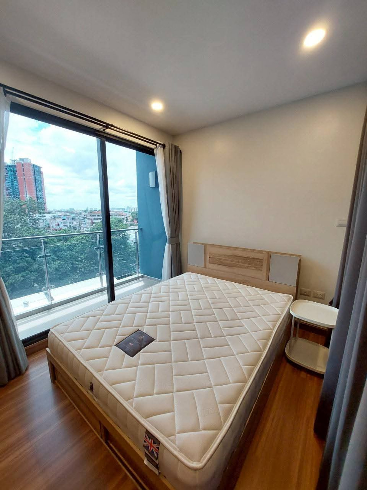 ให้เช่าคอนโดวงเวียนใหญ่ เจริญนคร : New Room 🪾 Supalai Premier Charoennakhon 1bed 34.5 Sqm Fullyfurnish , Welcome Foreign 16,500-
