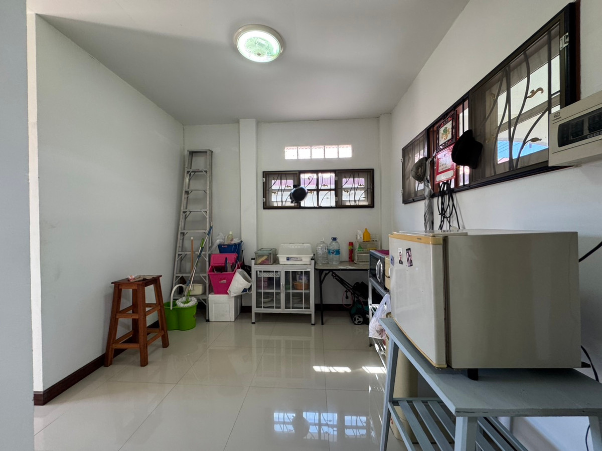 ขายบ้านพัทยา บางแสน ชลบุรี สัตหีบ : บ้านเดี่ยว ใกล้โรงพยาบาลพนัสนิคม ราคาถูกกว่าข้างเคียง