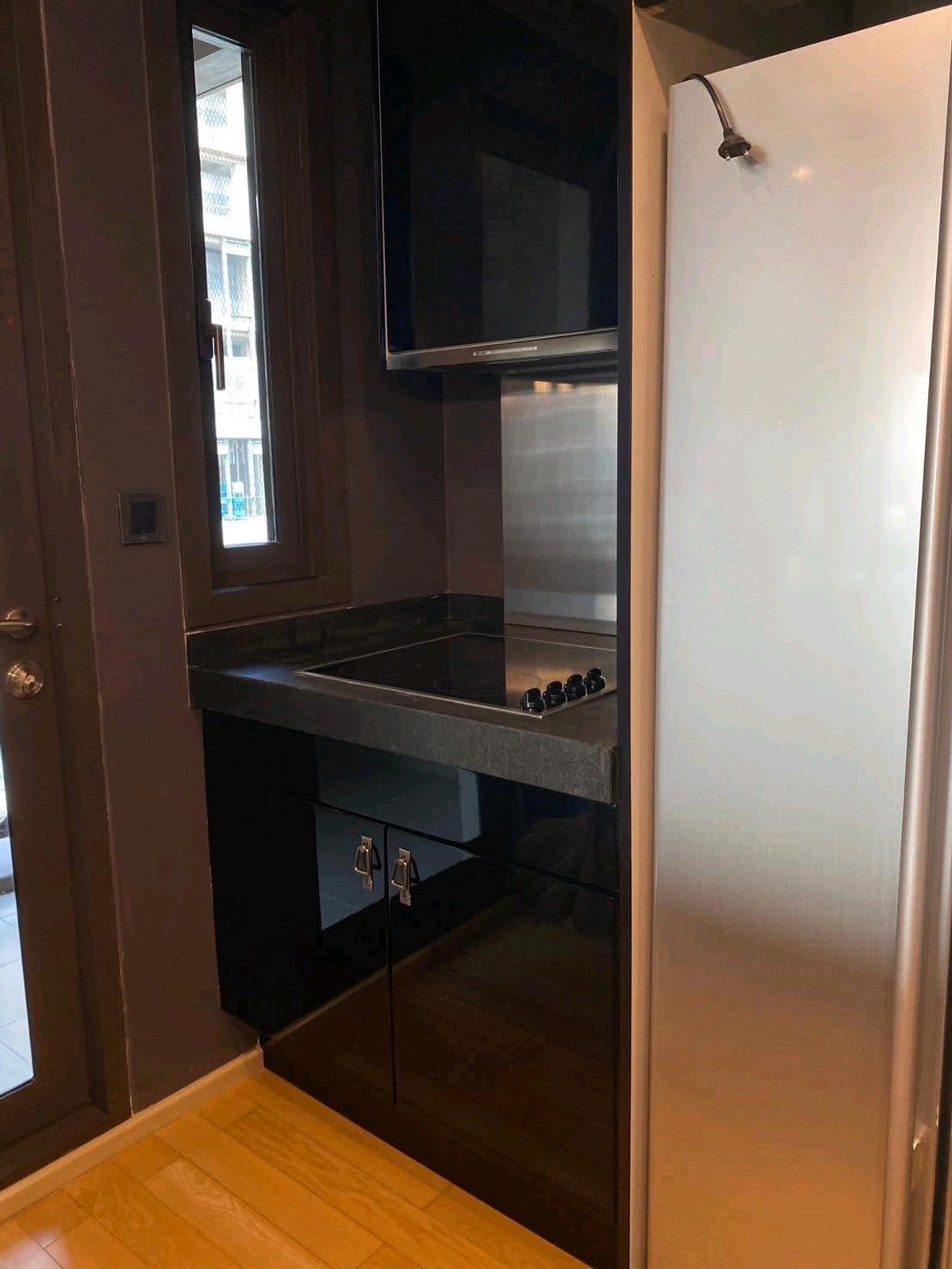 ให้เช่าคอนโดวิทยุ ชิดลม หลังสวน : 📌For RENT เช่า | Prive by Sansiri - 1BR 2BT (104 sqm) 60,000 THB