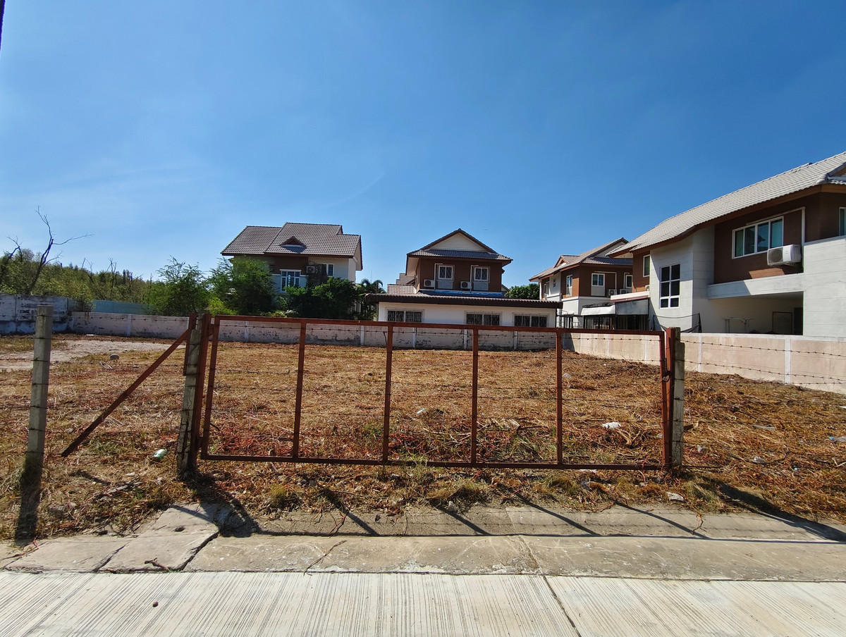 For SaleLandSamut Prakan,Samrong : SF130 empty land for sale☘️ Cheapest in the project 180 Bang Pu Beach House, next to the sea.