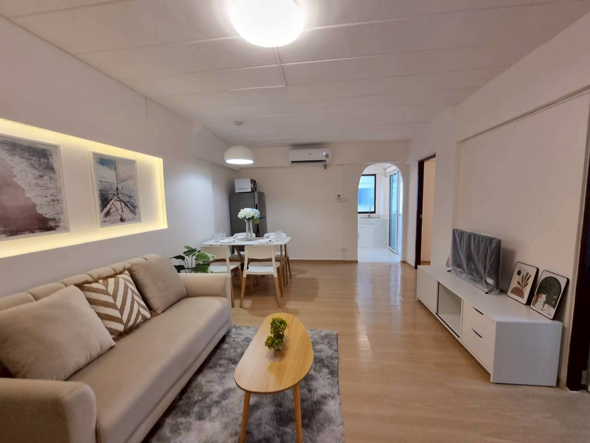 ขายคอนโดลาดพร้าว101 แฮปปี้แลนด์ : 🔥 ขายด่วนมาก! คอนโด HR Residence – Happyland บางกะปิ 🔥🚨 ห้องใหญ่ 2ห้องนอน รีโนเวทใหม่ พร้อมอยู่ !!