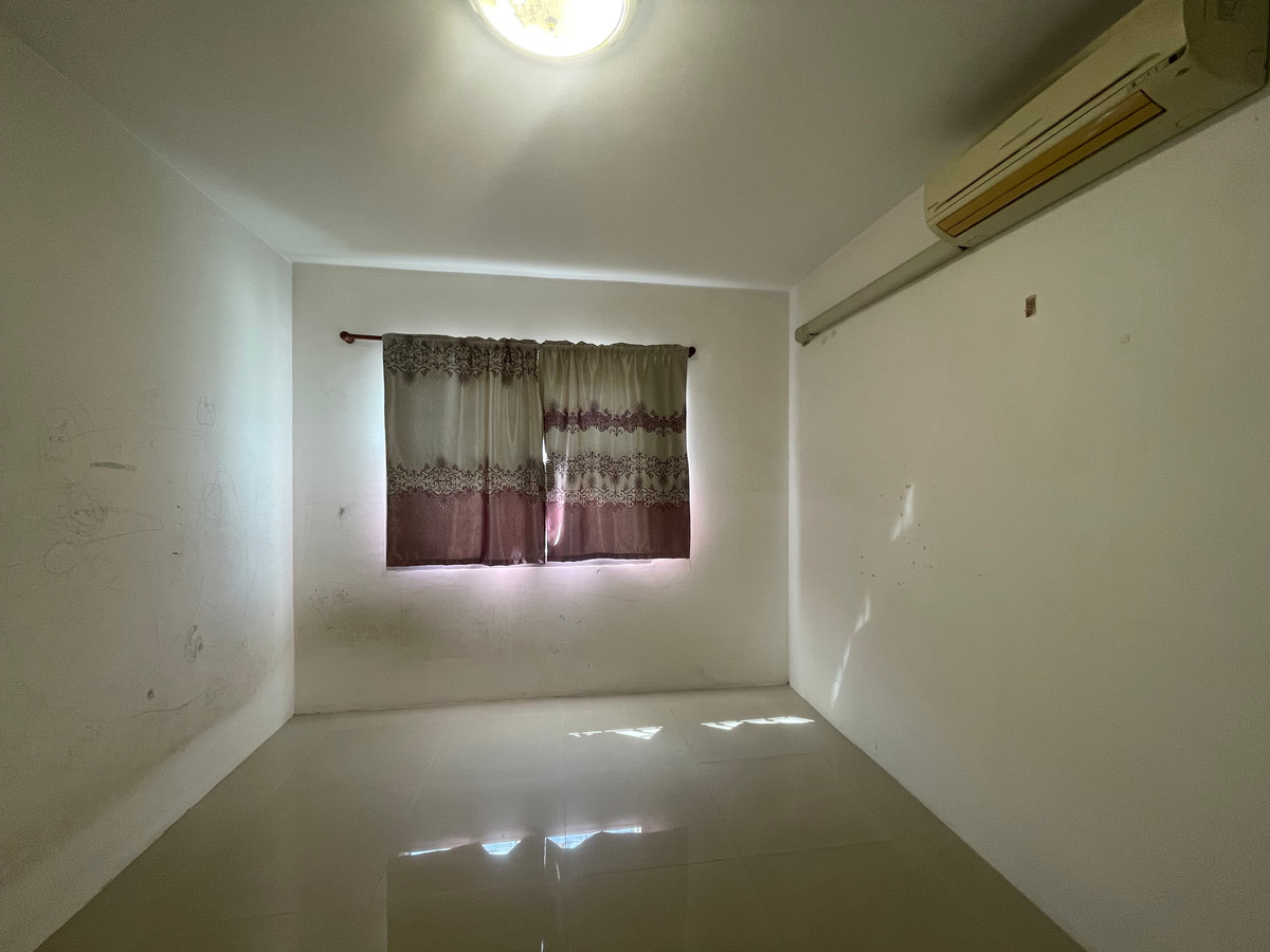 ขายทาวน์โฮมบางนา แบริ่ง ลาซาล : ขายทาวน์เฮ้าส์ นิรันดร์วิลล์ ศรีนครินทร์ (ซอยศรีด่าน 22)