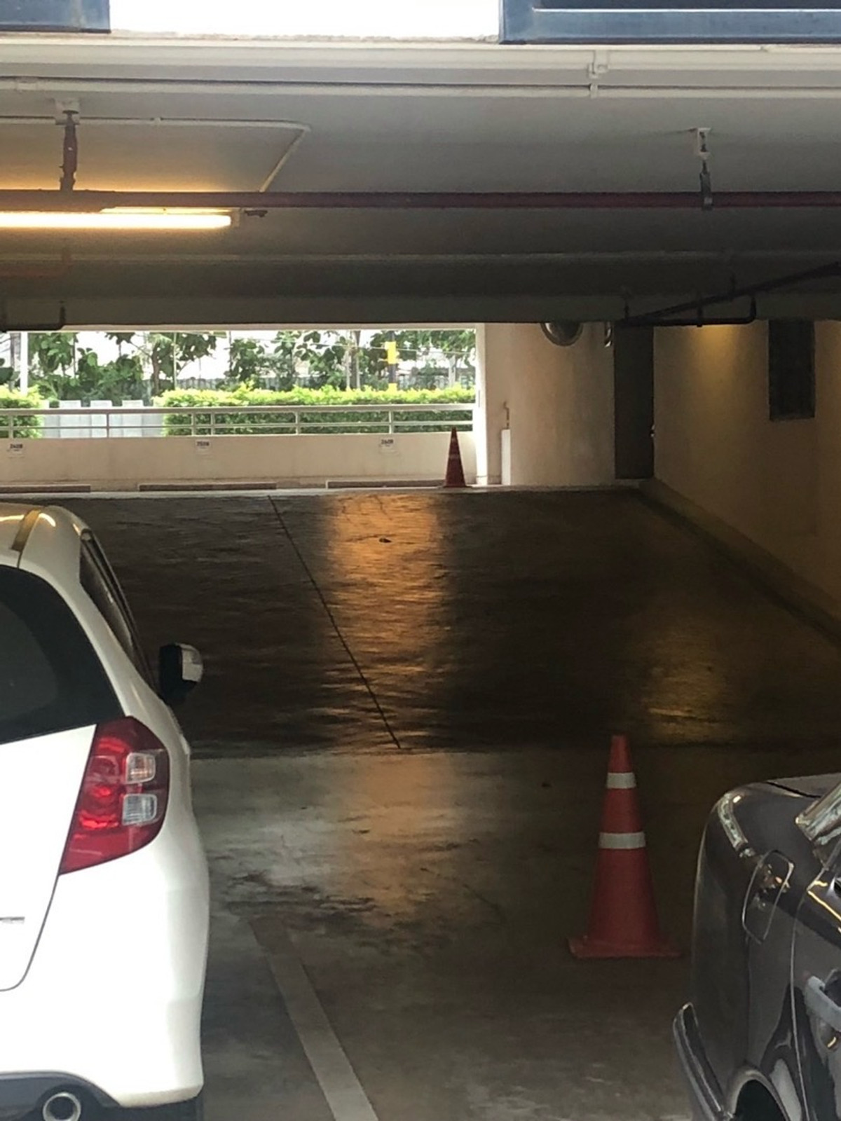 ขายคอนโดพระราม 9 เพชรบุรีตัดใหม่ RCA : The Parkland Grand Asoke–Phetchaburi2 Bed 2 Bath Area: 57 sq.m. Private parking space 11 sq.m. 📌7.59 MB.Contact: 094-624-2014 (Nui)Contact: 064-642-8664 (Phat)