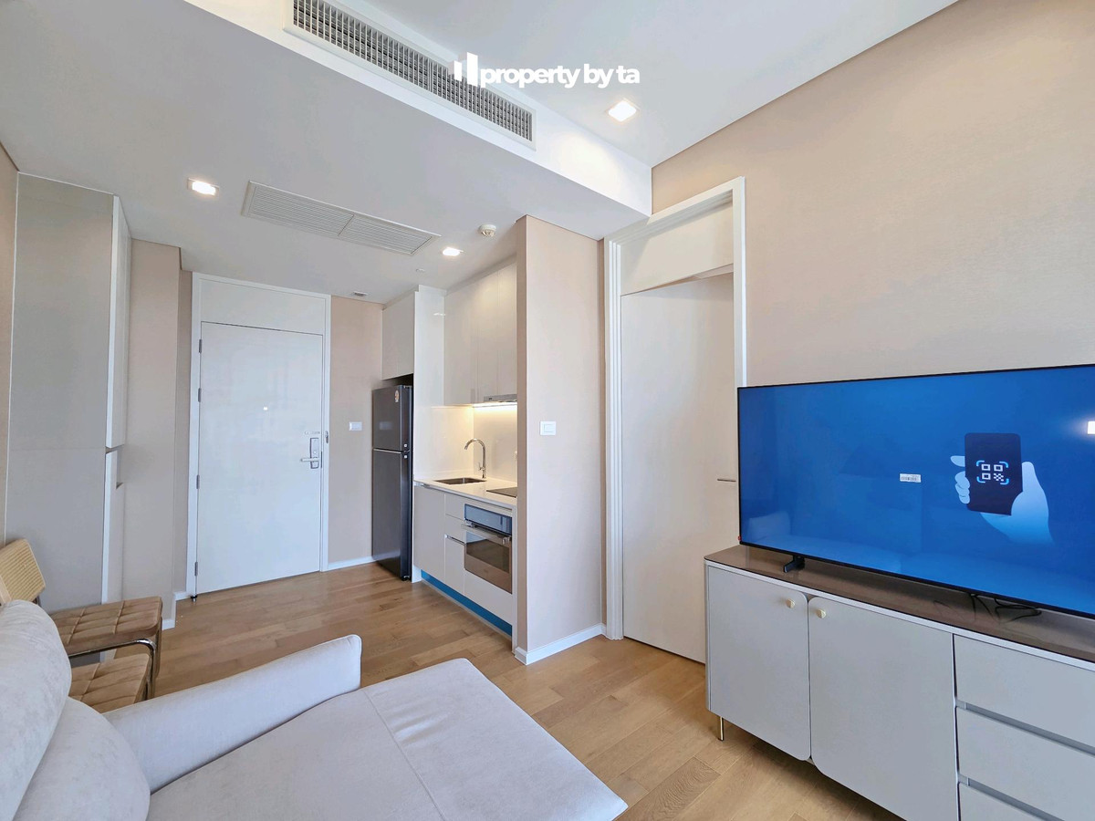 ให้เช่าคอนโดลาดพร้าว เซ็นทรัลลาดพร้าว : (ให้เช่า) The Saint Residences I ติดรถไฟฟ้า BTS, MRT I ห้องใหญ่!! I วิวสวนจตุจักร