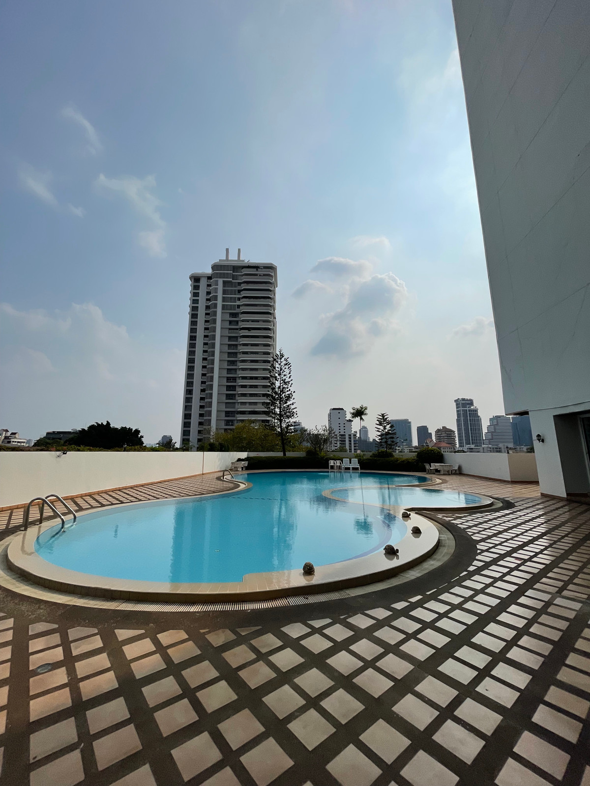 ให้เช่าคอนโดสุขุมวิท อโศก ทองหล่อ : ชั้น21C มีเพียง1 ห้องต่อชั้นเท่านั้น เฟอร์นิเจอร์ครบ