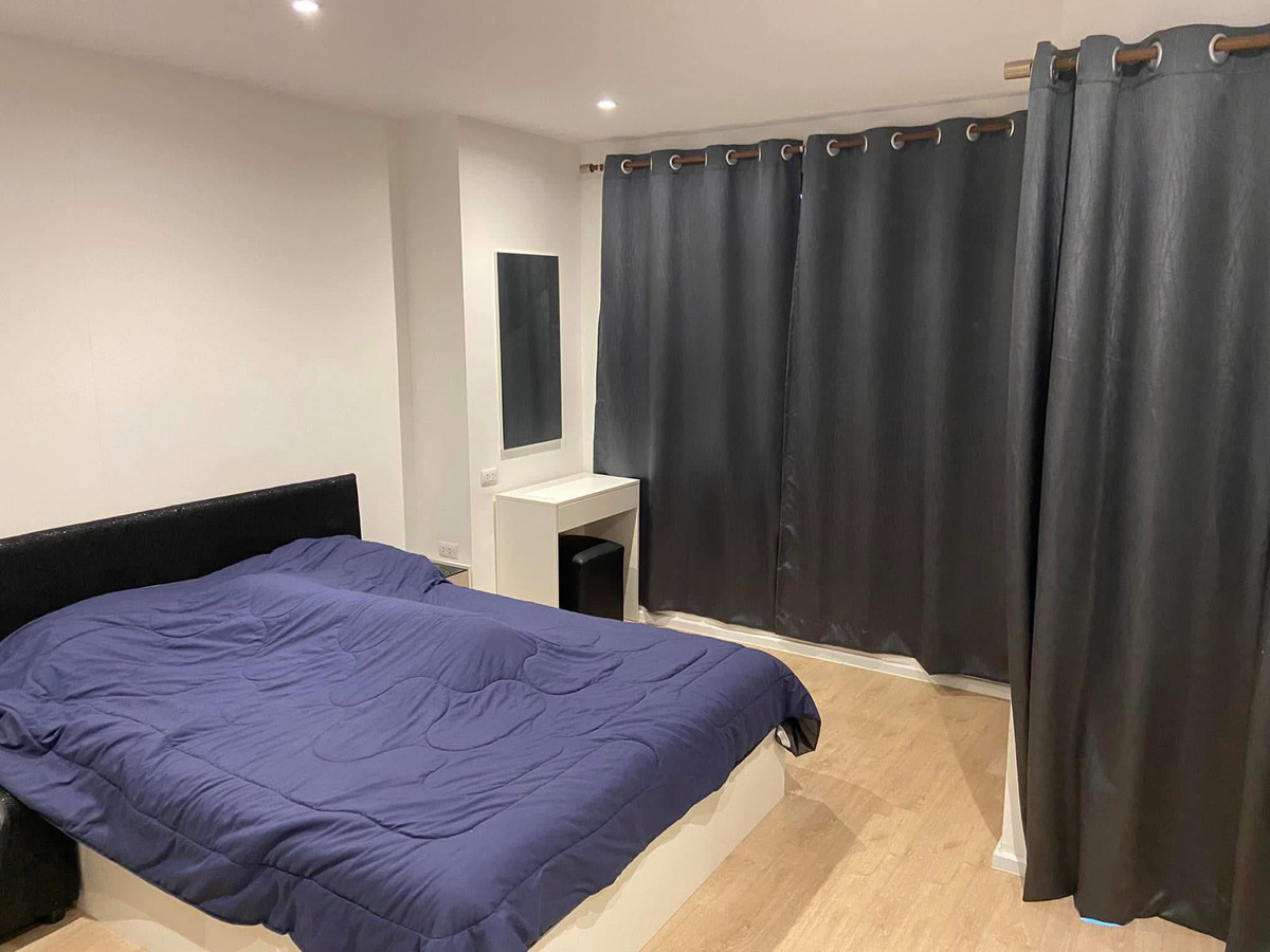 ขายคอนโดเสรีไทย-นิด้า : (รหัส SM1640) ขายคอนโด Icondo serithai green space ไอคอนโด เสรีไทย กรีนสเปซ ใกล้MRT บางกระปิ